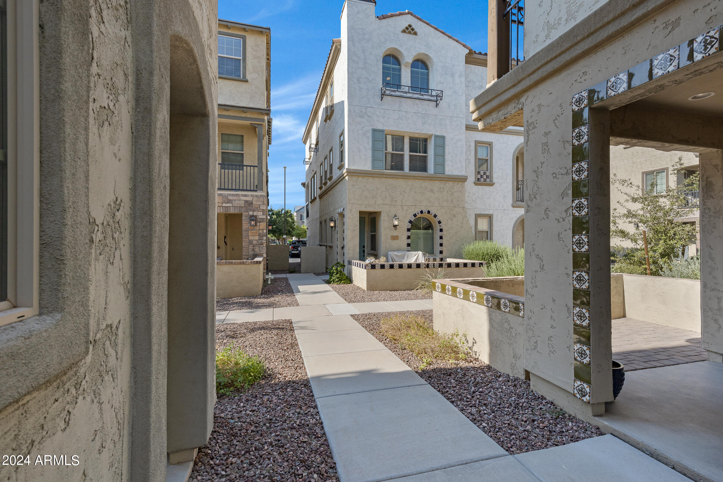 Photo 1 of 59 of 1675 E BRIDGEPORT Parkway townhome