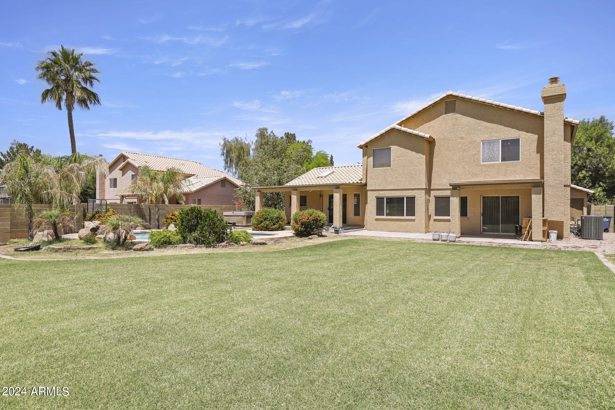 Photo 45 of 50 of 2501 E ENCINAS Avenue house