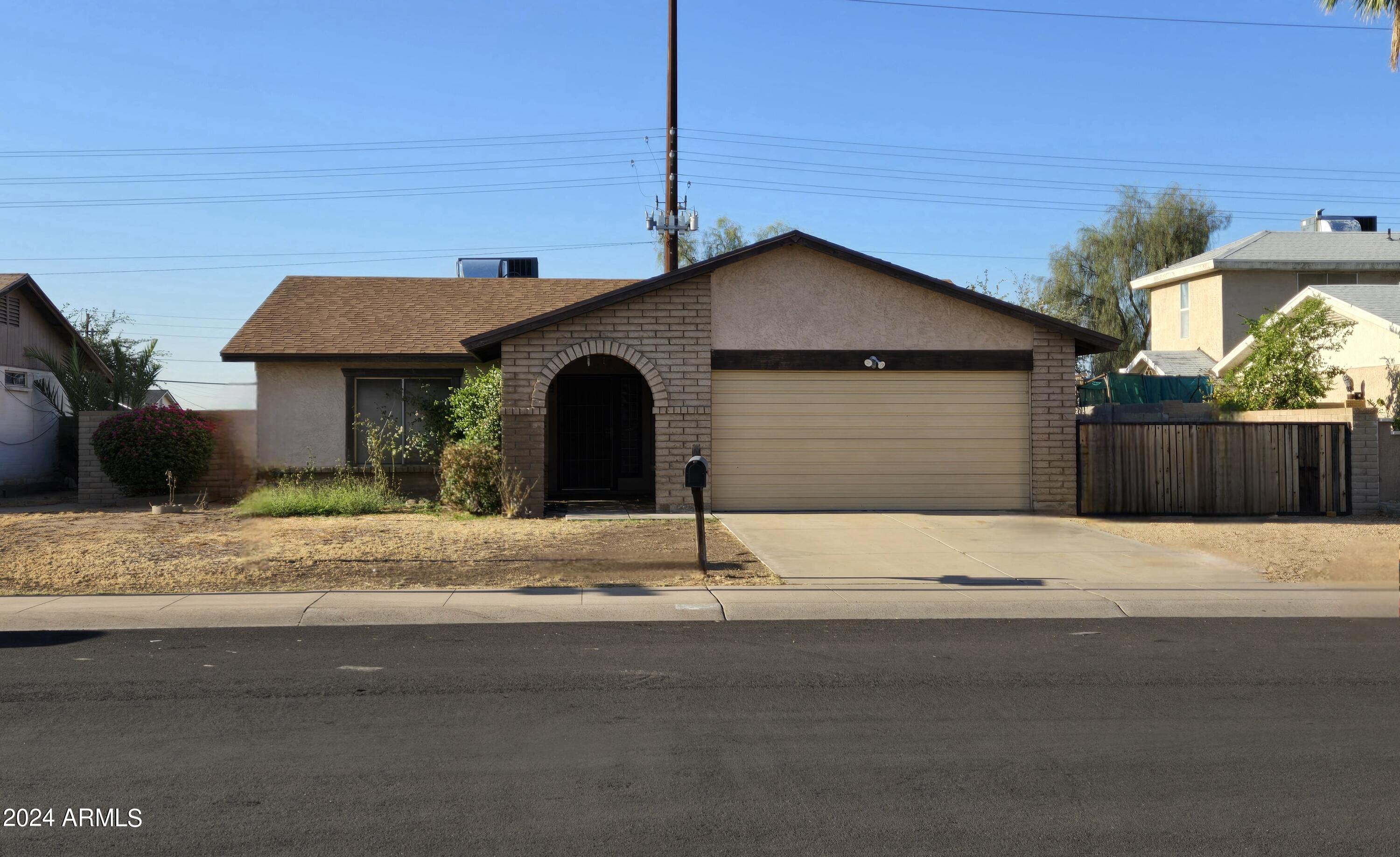 Photo 1 of 1 of 6921 W Pasadena Avenue house