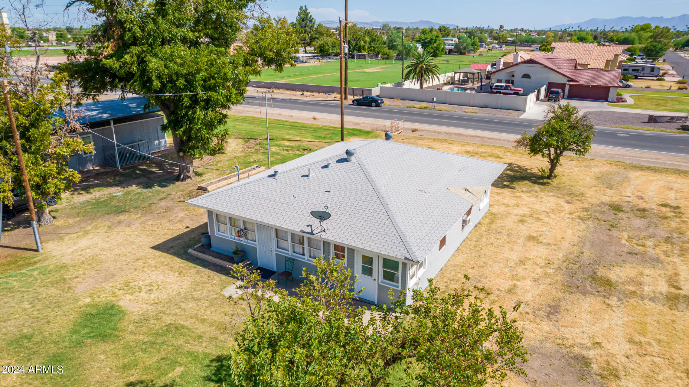 Photo 53 of 69 of 7934 W ORANGEWOOD Avenue house