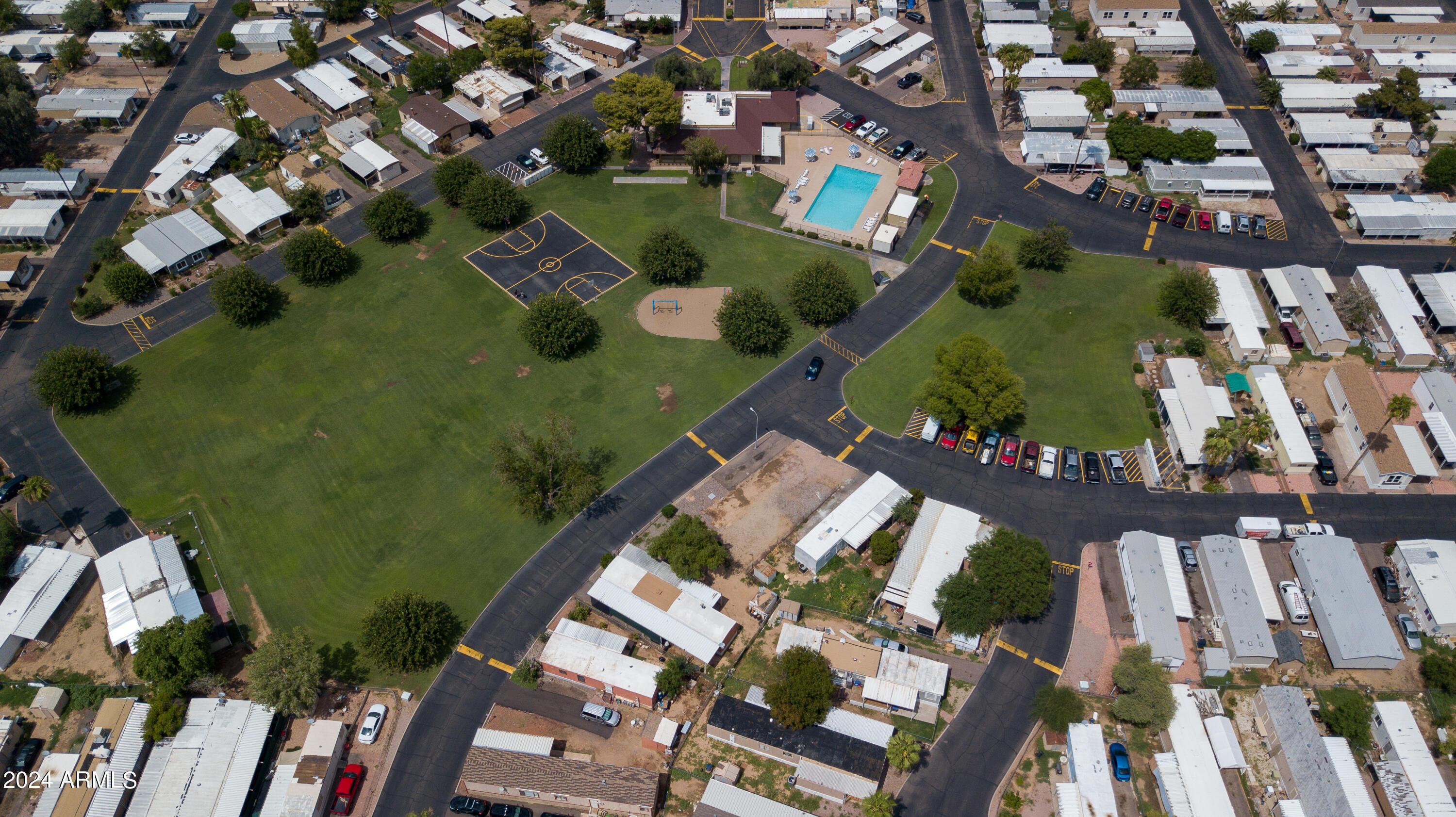 Photo 22 of 25 of 5601 W MISSOURI Avenue 18 mobile home