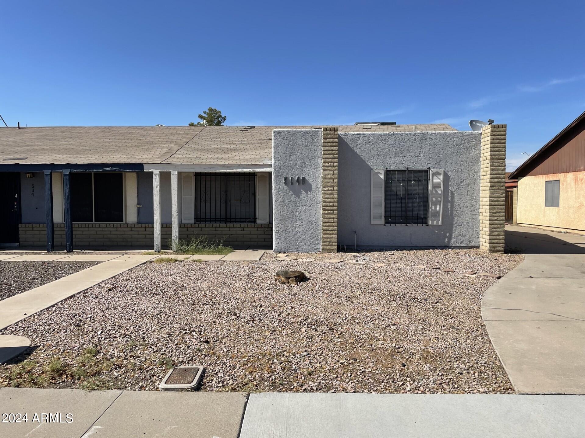 Photo 1 of 19 of 5140 W WILLOW Avenue townhome