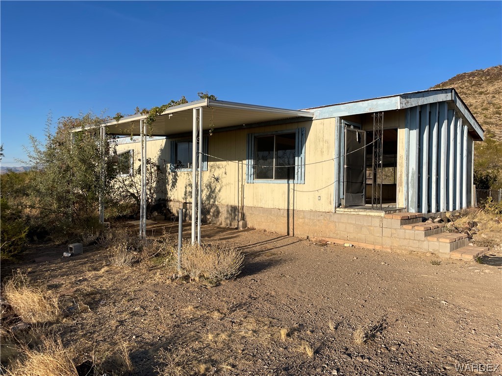 Photo 2 of 34 of 678 S Bowie Road mobile home