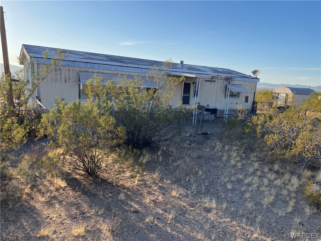 Photo 4 of 34 of 678 S Bowie Road mobile home