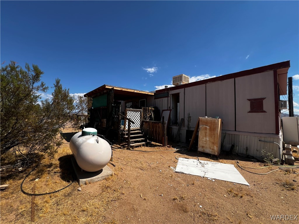 Photo 4 of 25 of 3694 N Colorado Road mobile home