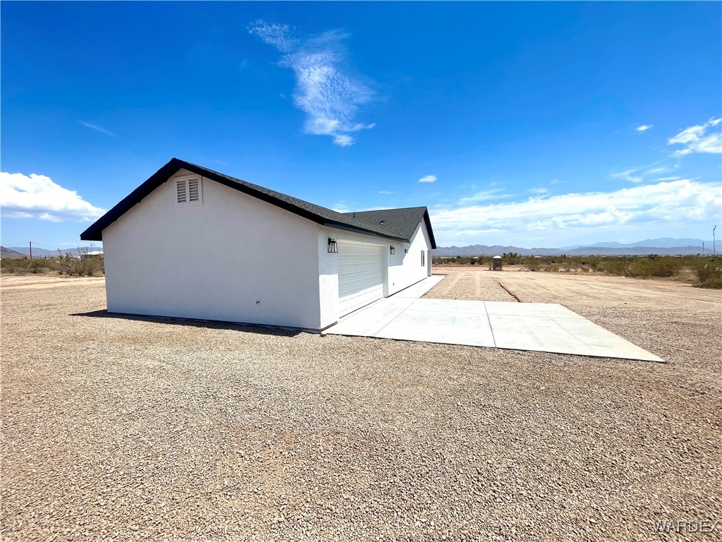 Photo 6 of 41 of 4633 N Ehrenberg Road house