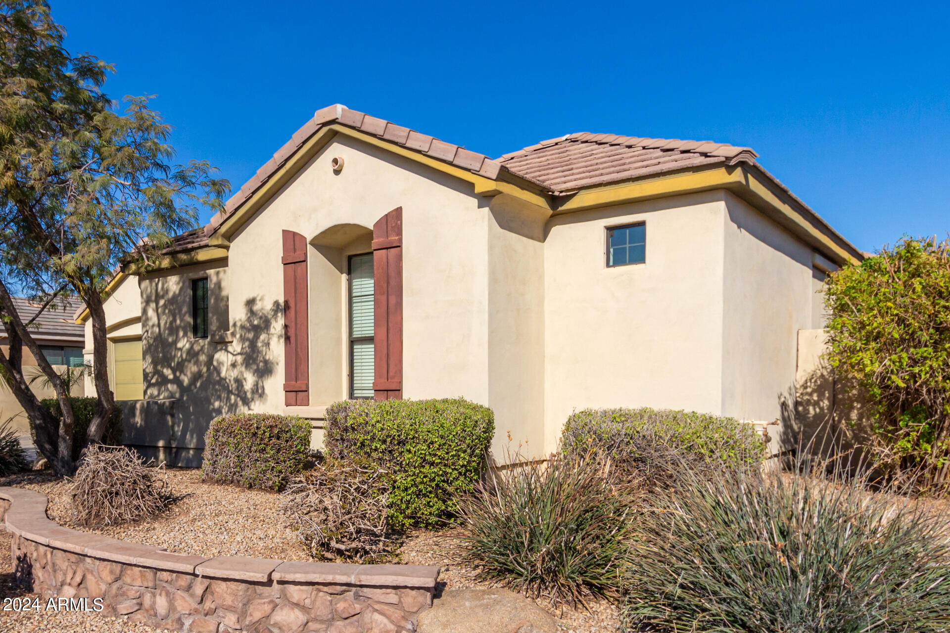 Photo 1 of 37 of 16180 W GLENROSA Avenue house