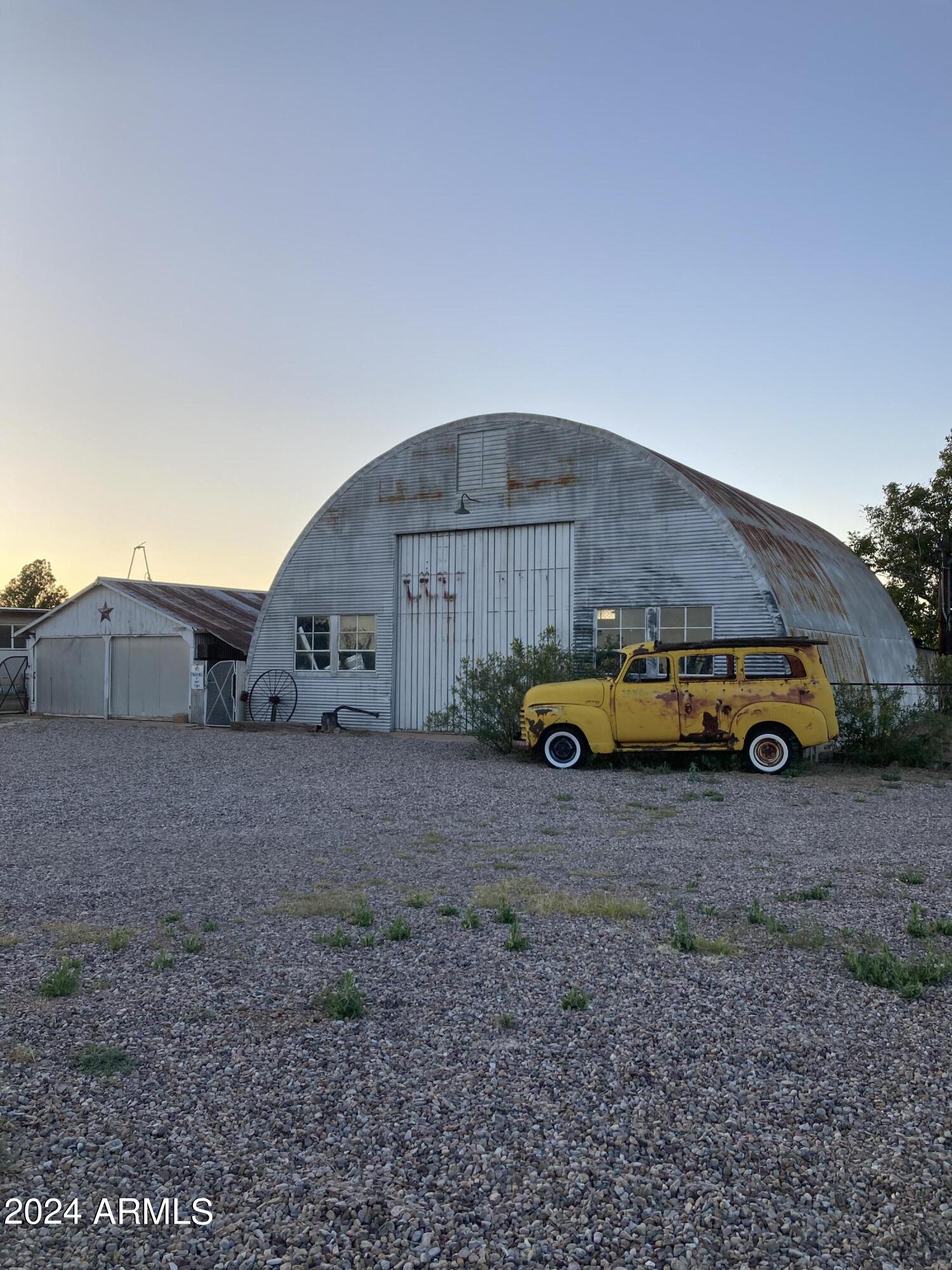 Photo 1 of 15 of 10655 E HIGHWAY 92 -- house