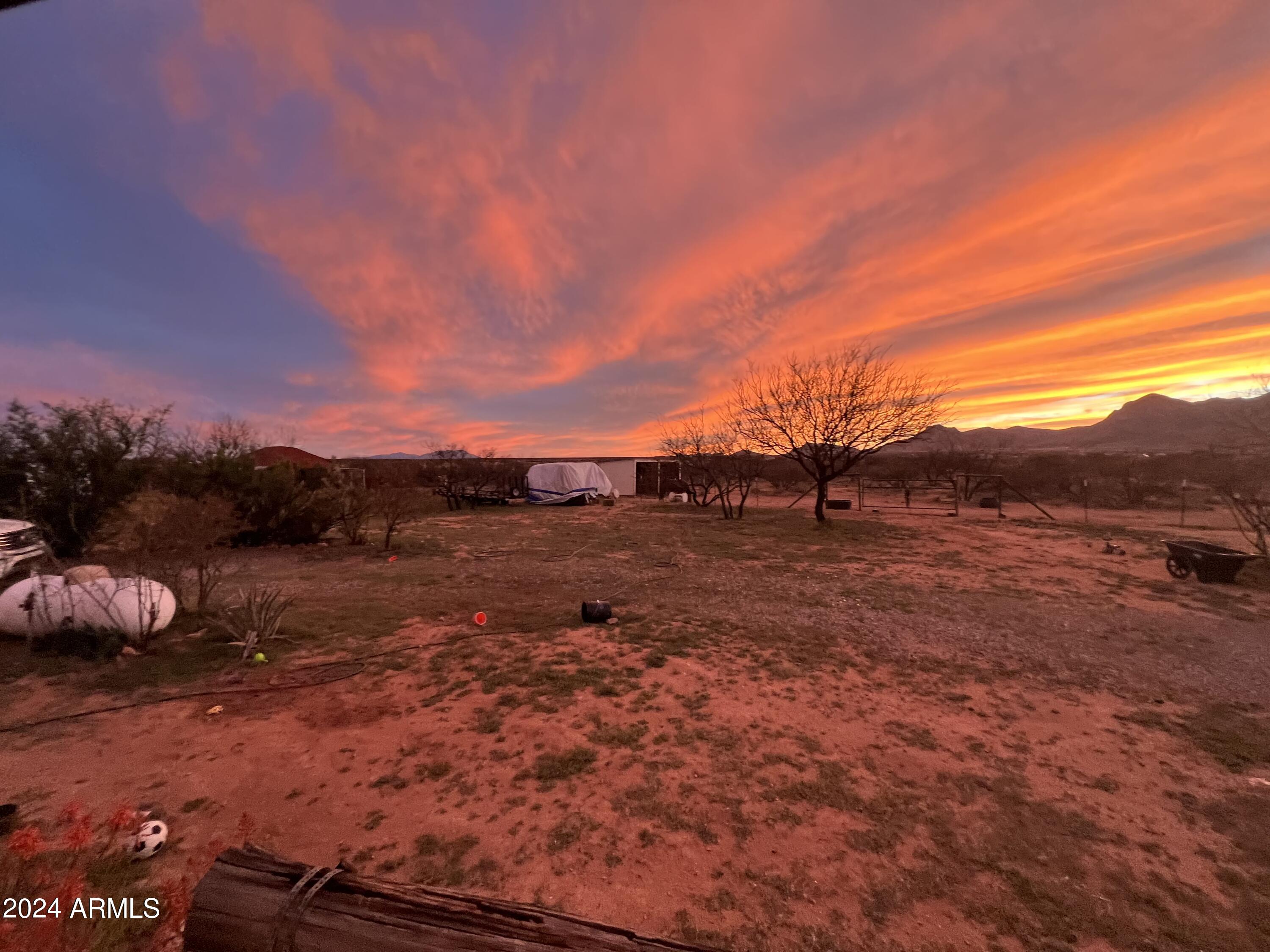 Photo 5 of 45 of 11488 S APACHE SKY Road mobile home