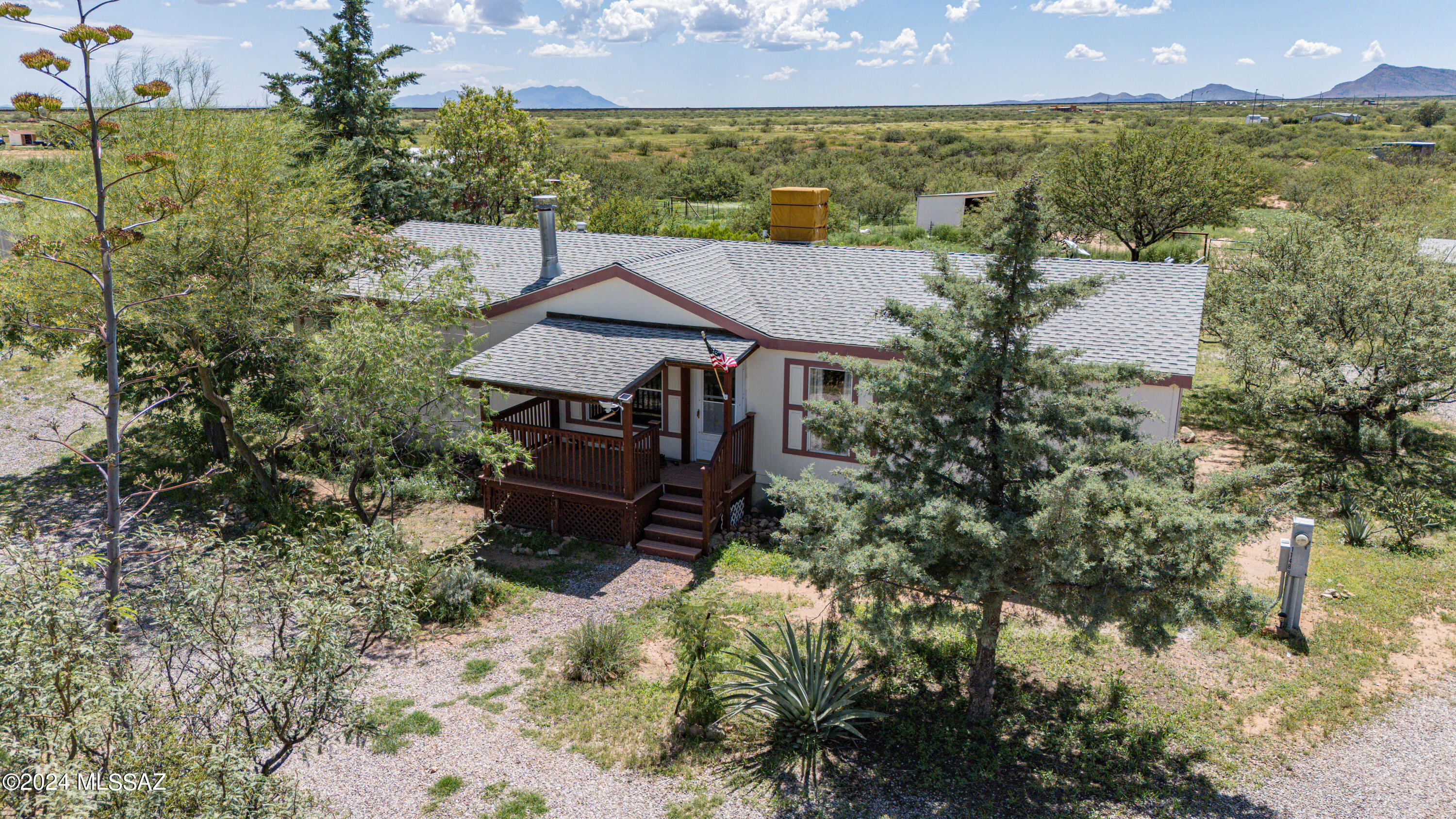 Photo 3 of 45 of 11488 S Apache Sky Road mobile home