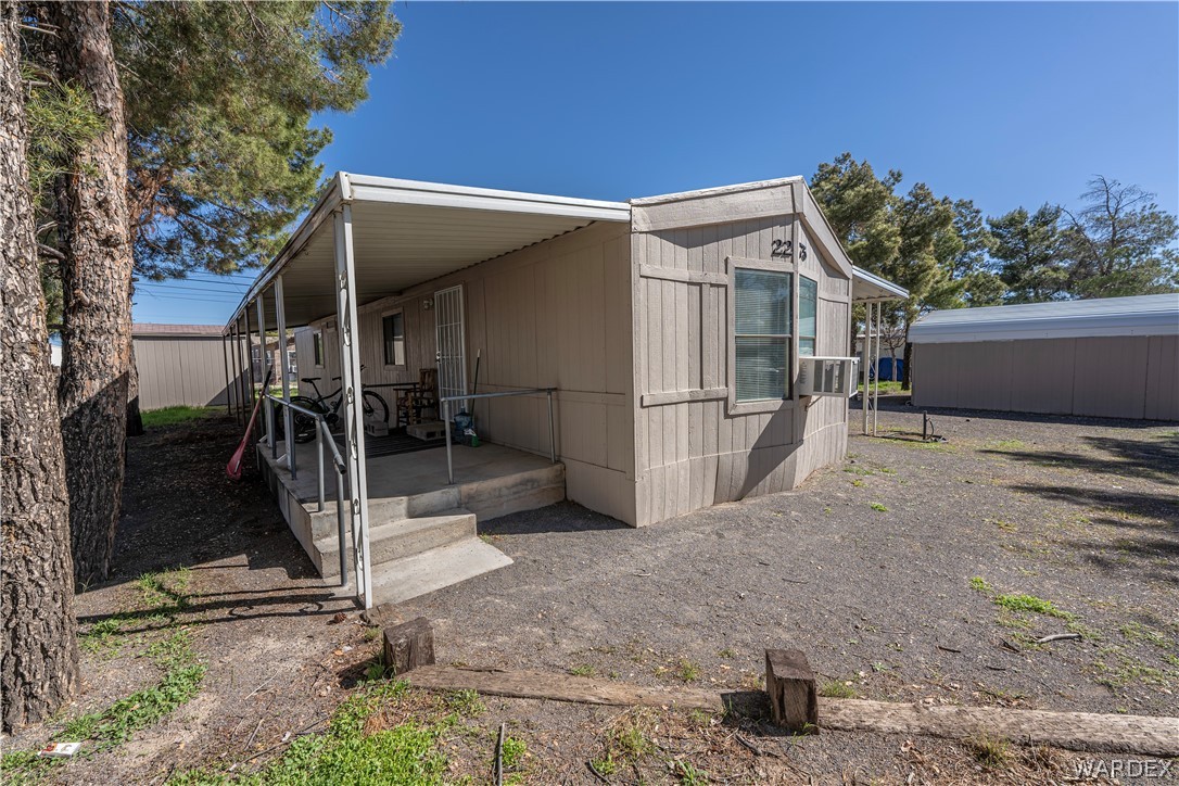 Photo 4 of 35 of 2275 E Neal Avenue mobile home