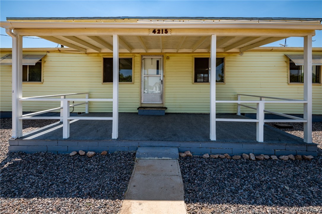 Photo 8 of 31 of 4215 N Roosevelt Street mobile home