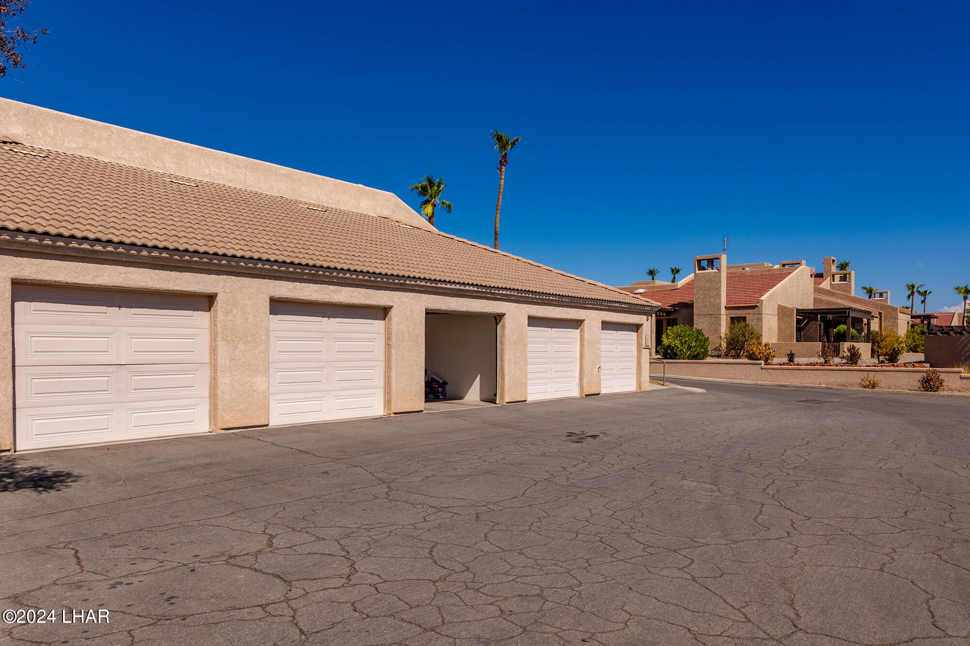 Photo 9 of 30 of 470 Acoma Blvd 124 condo