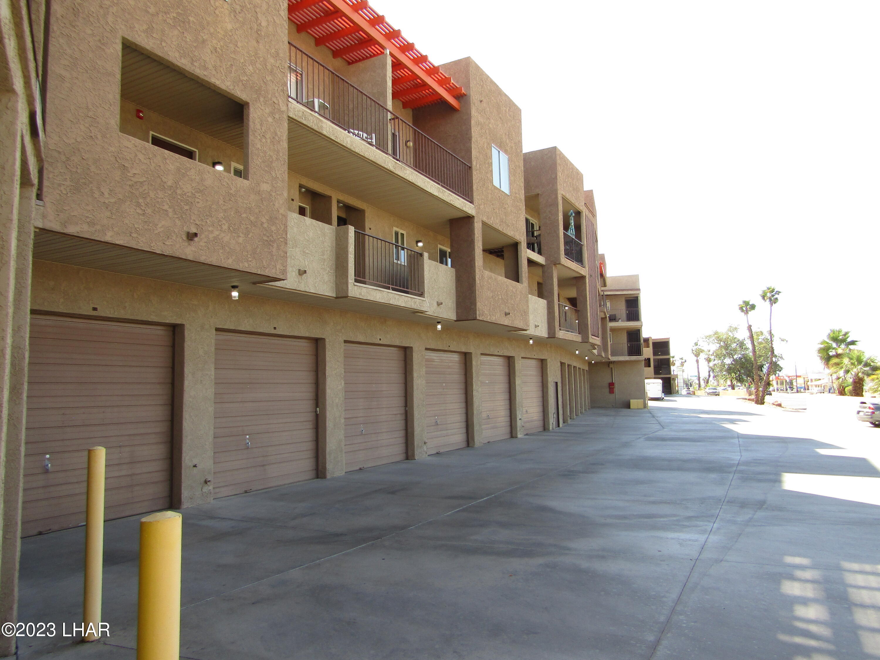 Photo 4 of 26 of 256 S Lake Havasu Ave C54 condo