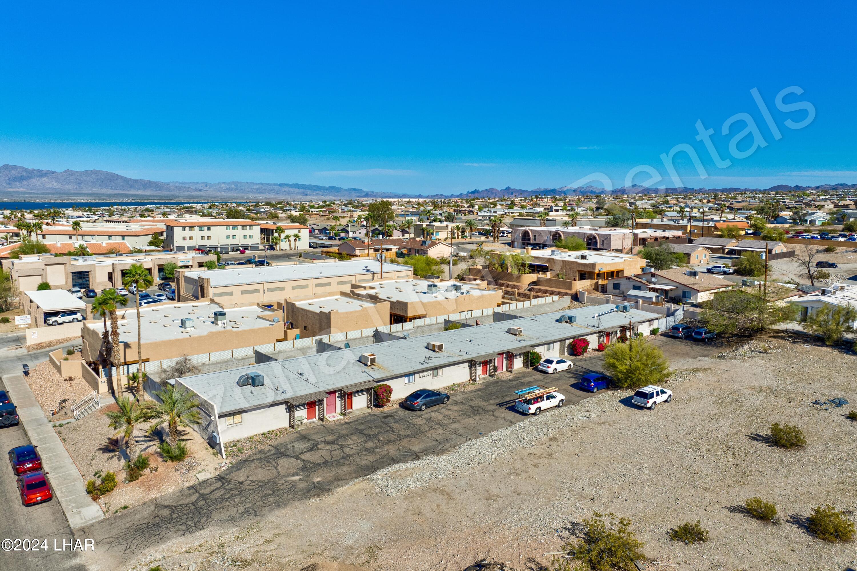 Photo 2 of 15 of 2065 Mesquite Ave 2 multi-family property