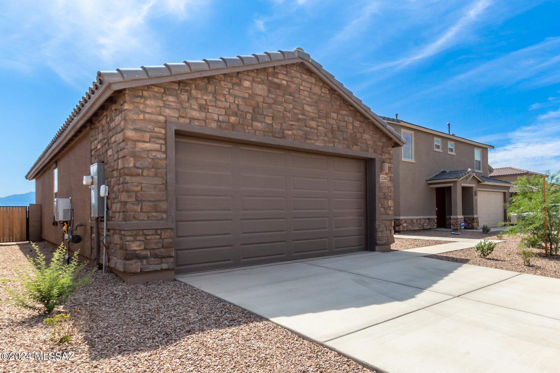 Photo 6 of 28 of 12262 N Collamer Drive house