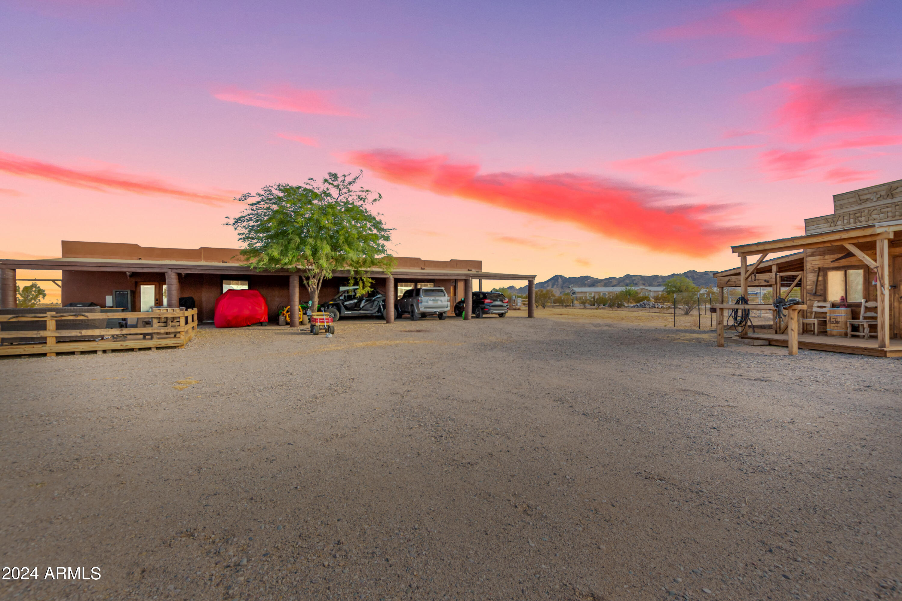 Photo 6 of 53 of 17728 N DEER Trail mobile home