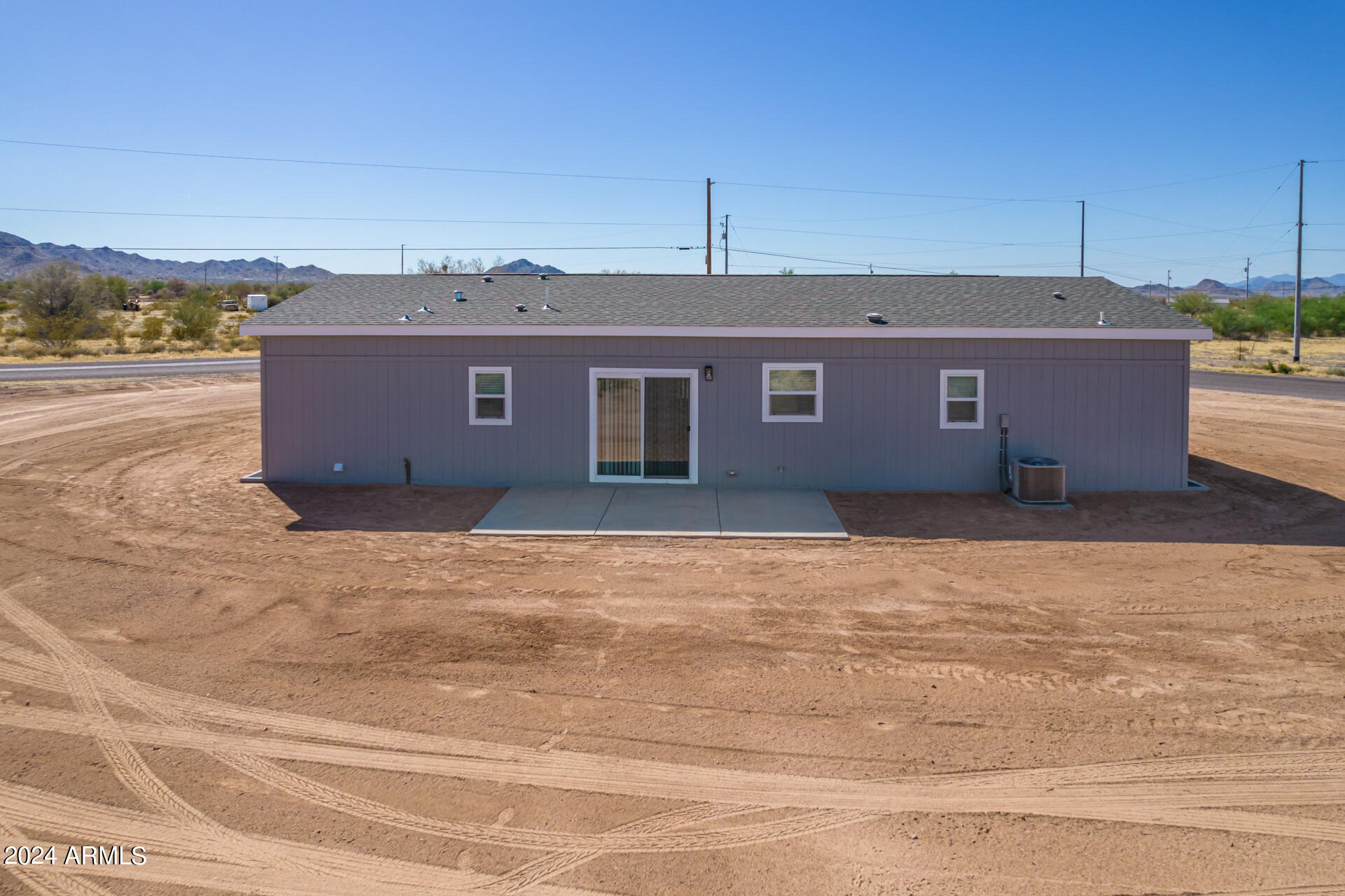 Photo 31 of 37 of 1023 N Ralston Road mobile home