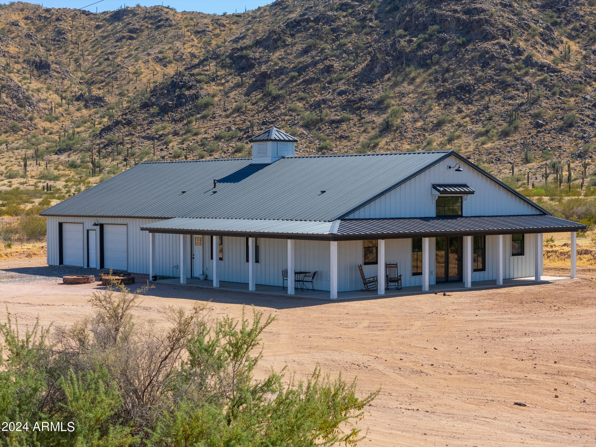 Photo 1 of 36 of 55091 W PIMA Road house