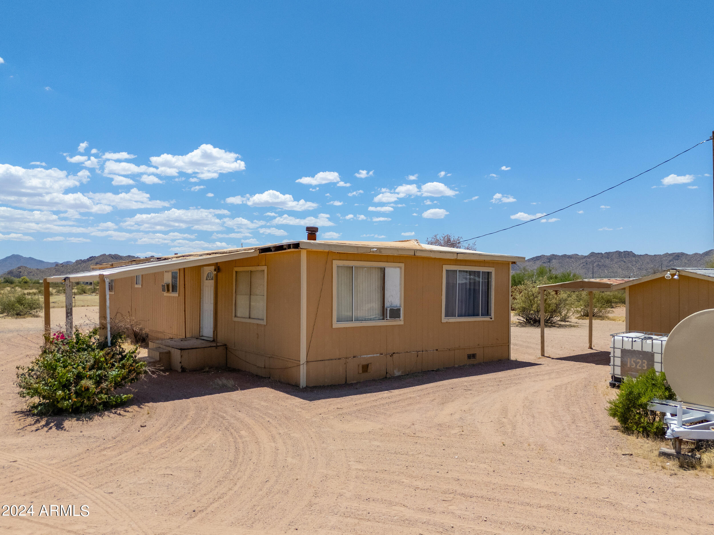 Photo 16 of 41 of 270 S RALSTON Road mobile home