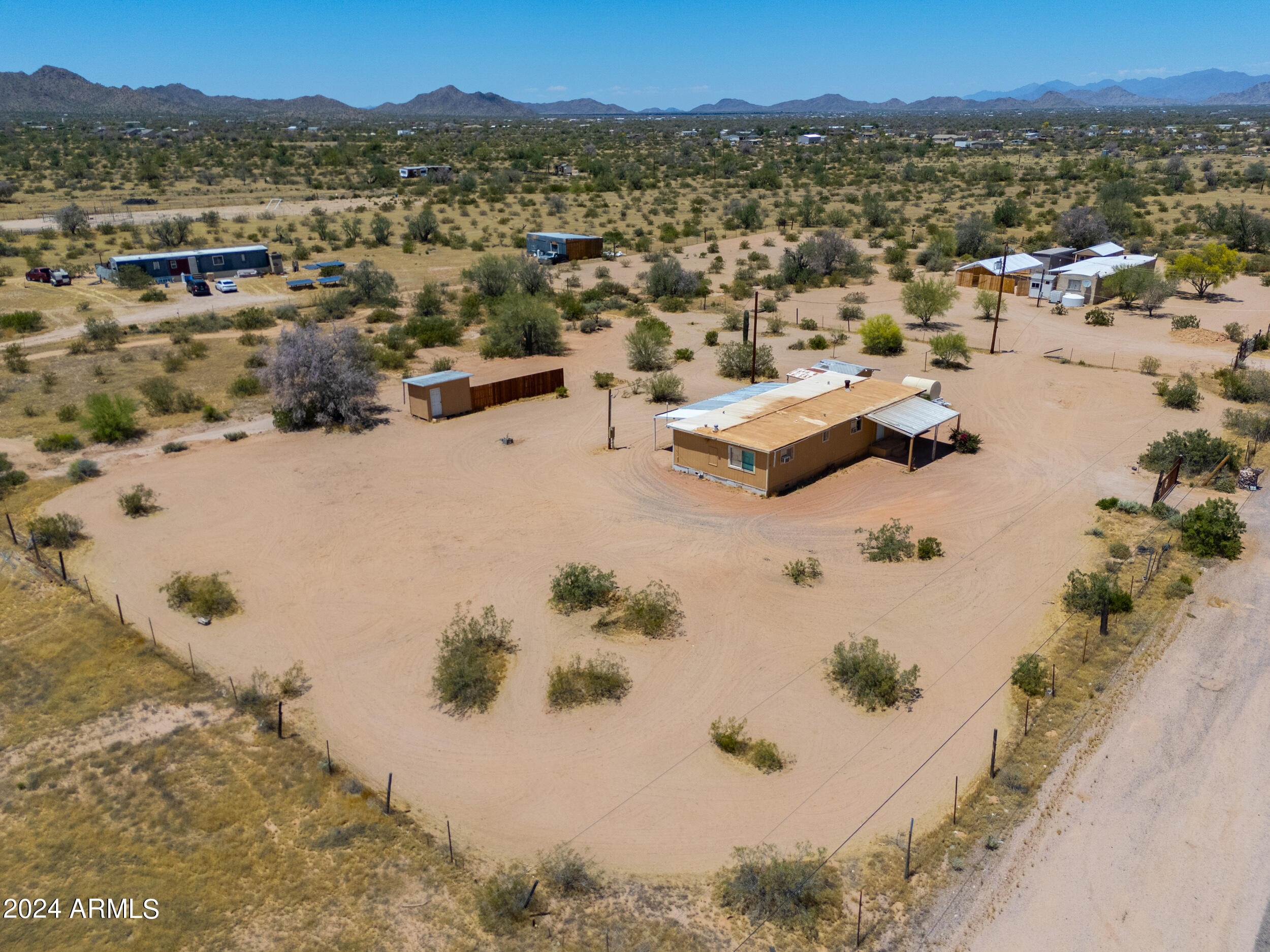 Photo 8 of 41 of 270 S RALSTON Road mobile home