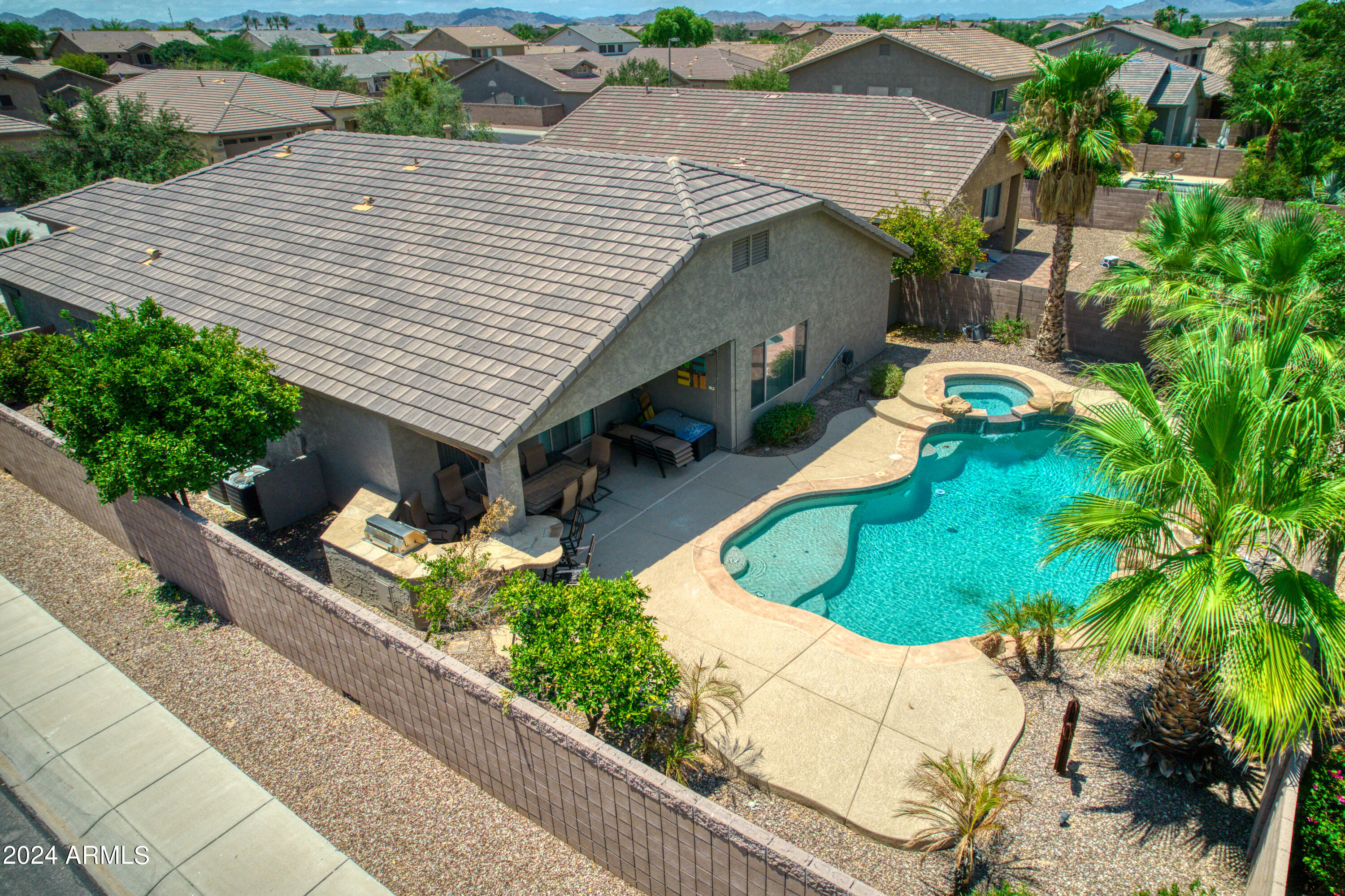 Photo 6 of 55 of 44158 W CANYON CREEK Drive house