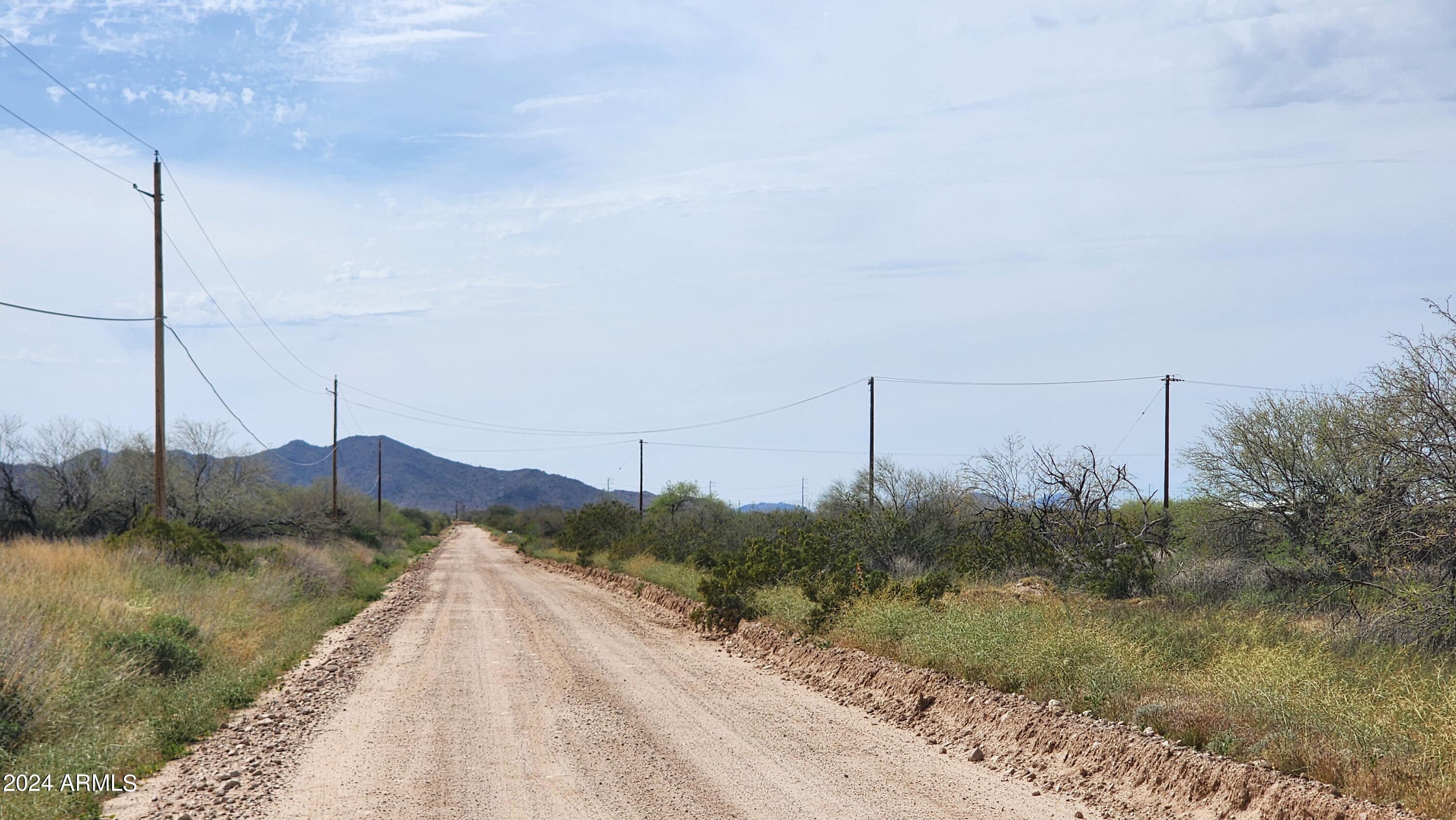 Photo 6 of 8 of 53100 W PAPAGO Road - land