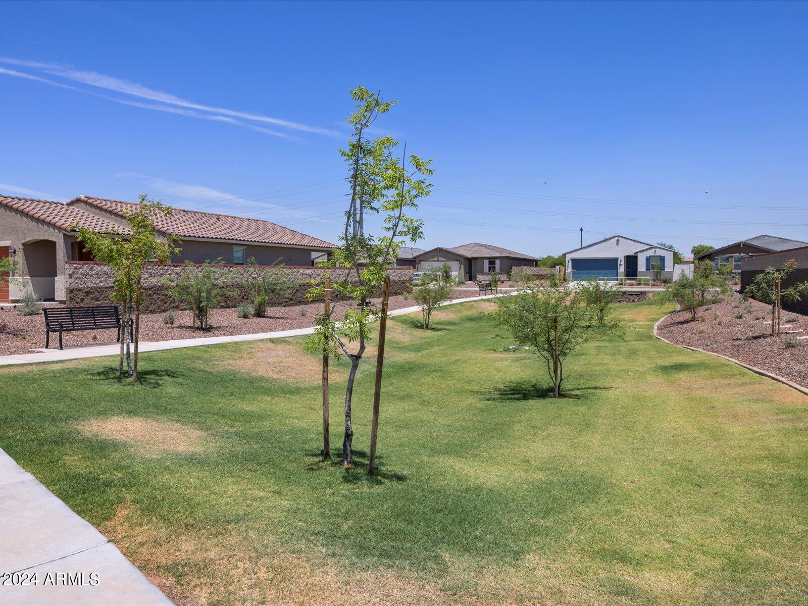 Photo 4 of 13 of 41780 W SONORAN Trail house