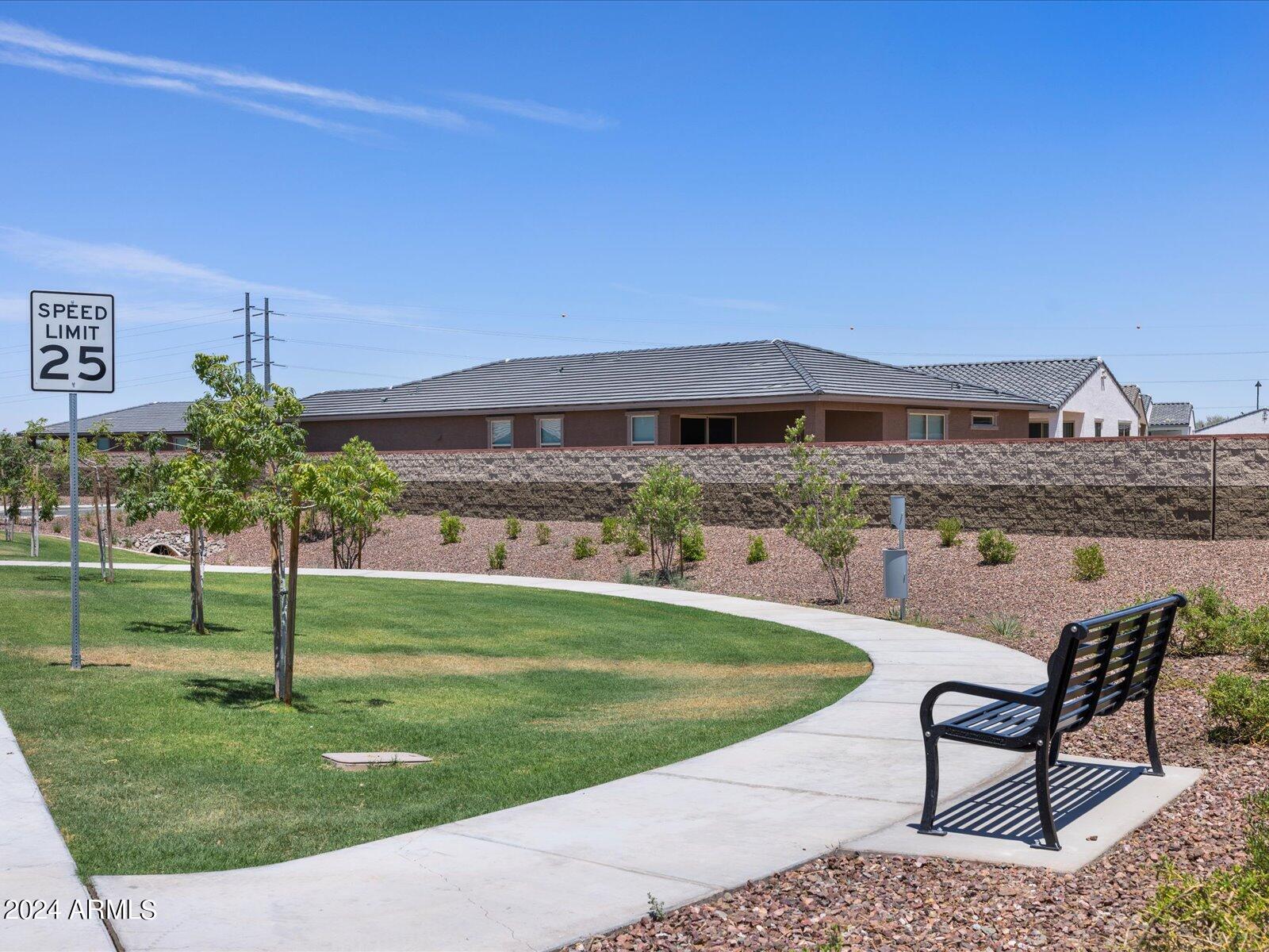 Photo 6 of 13 of 41780 W SONORAN Trail house