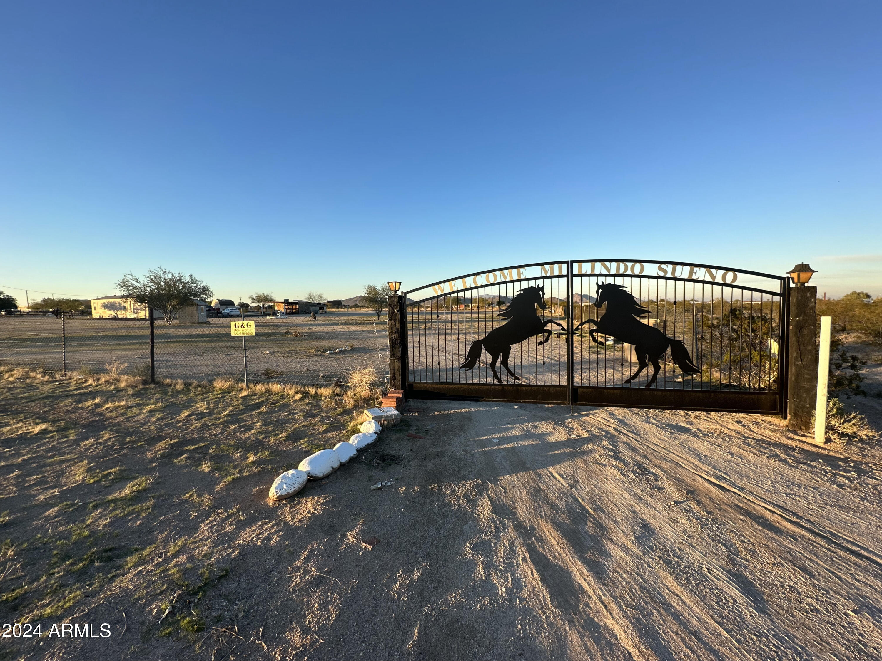 Photo 5 of 34 of 54194 W ORGAN PIPE Road mobile home