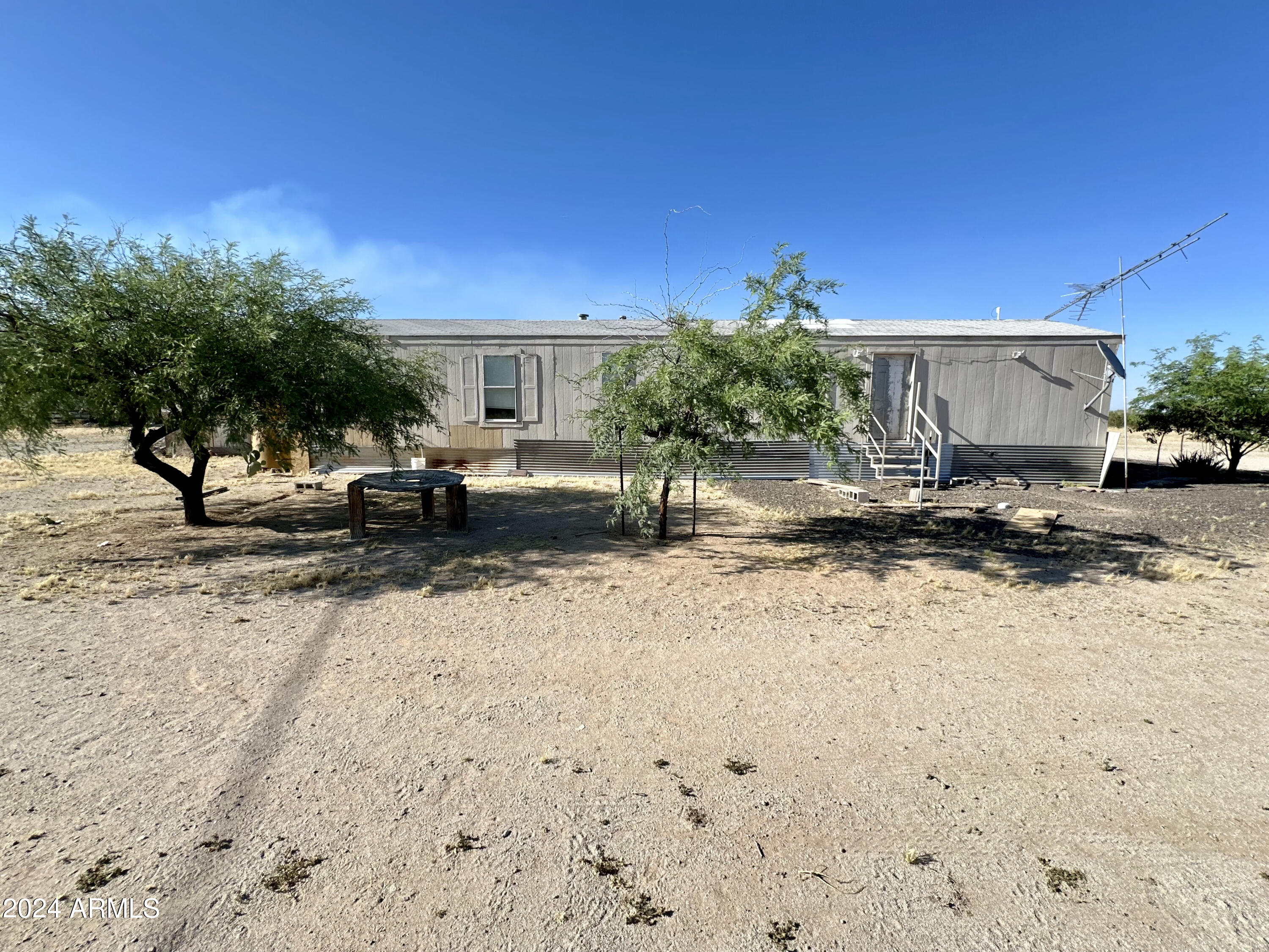 Photo 7 of 34 of 54194 W ORGAN PIPE Road mobile home