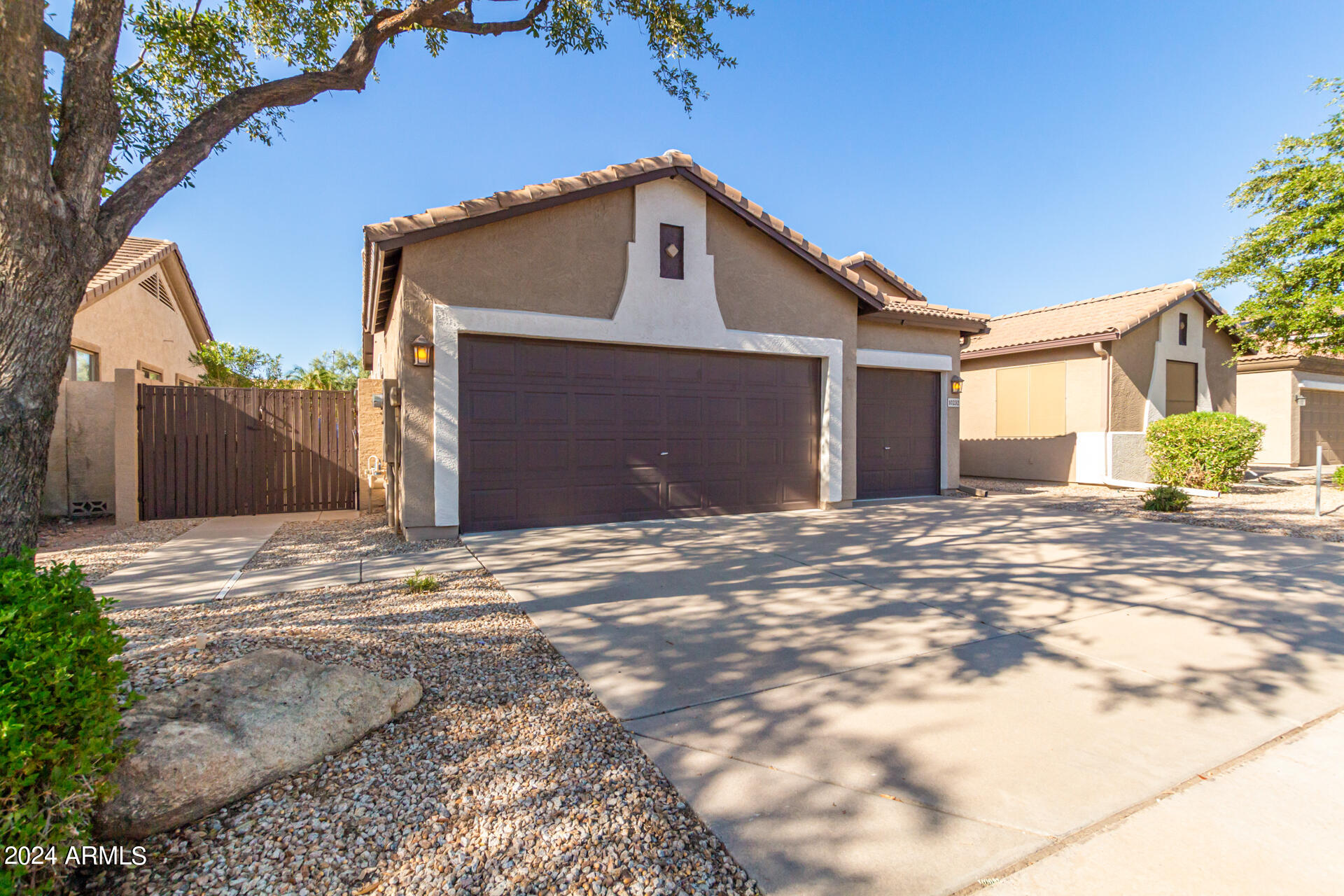 Photo 3 of 51 of 10232 E POSADA Avenue house