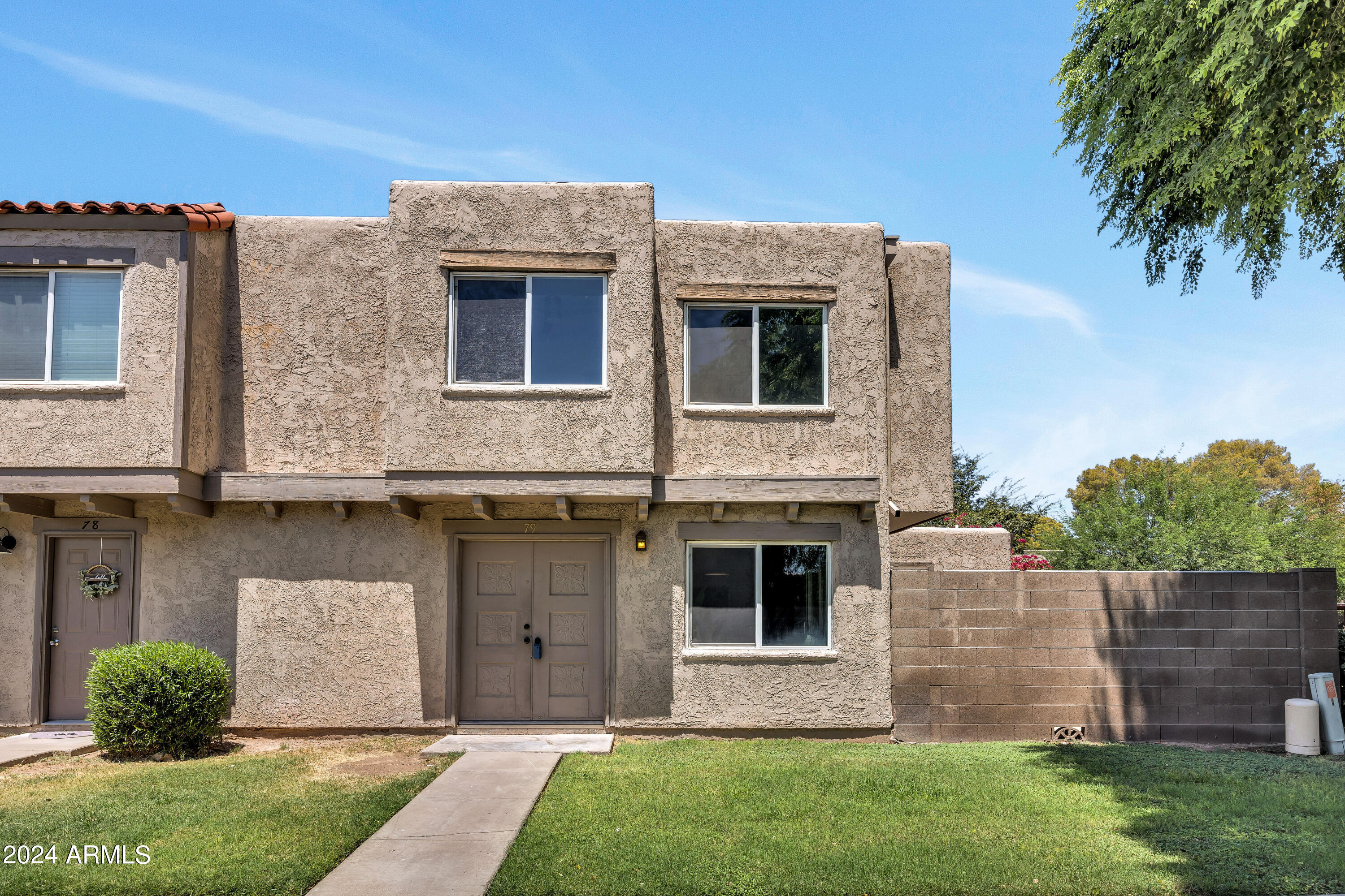 Photo 1 of 22 of 600 S DOBSON Road 79 townhome