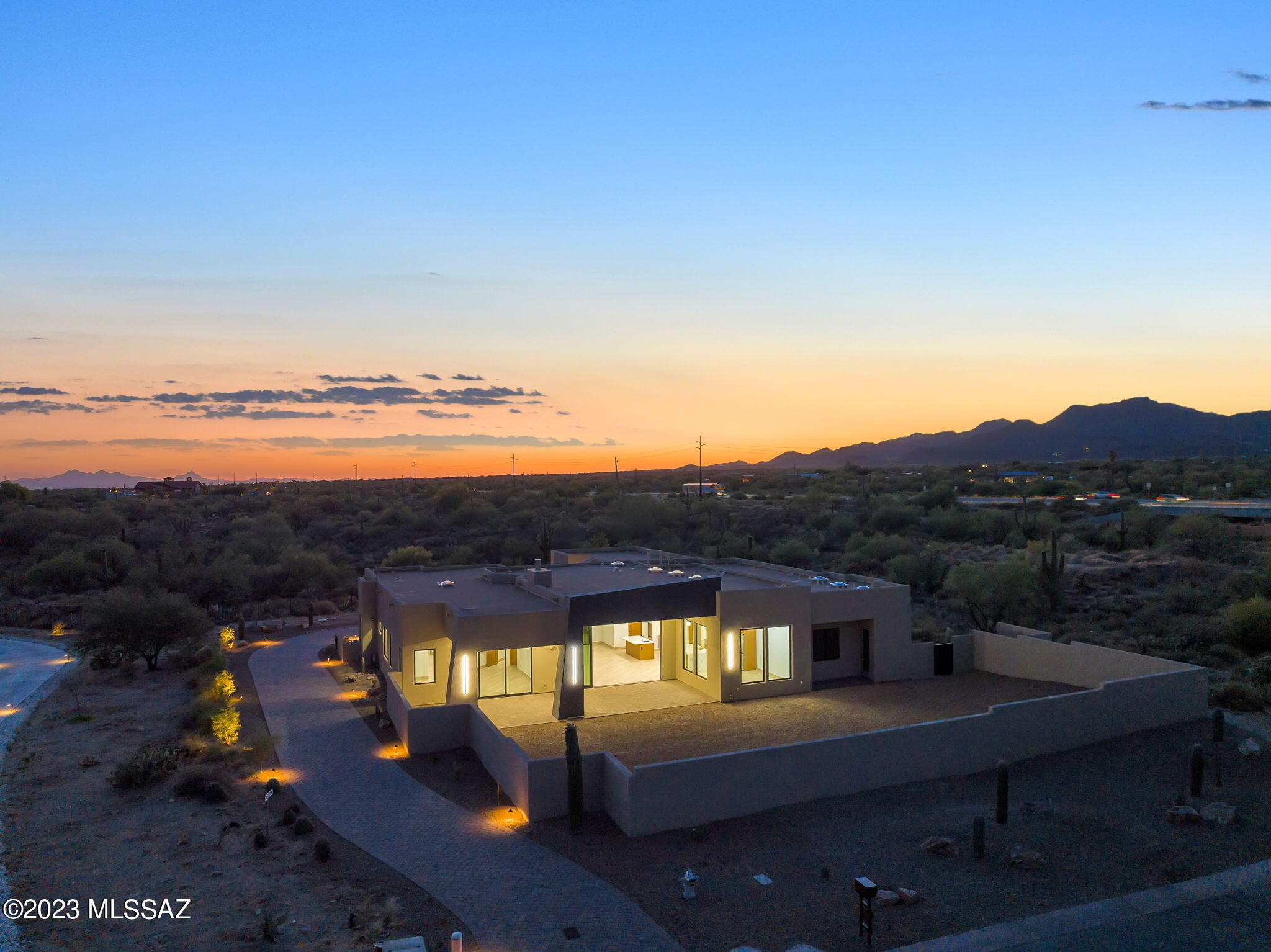 Photo 1 of 48 of 11876 N Vista Del Sol Place house