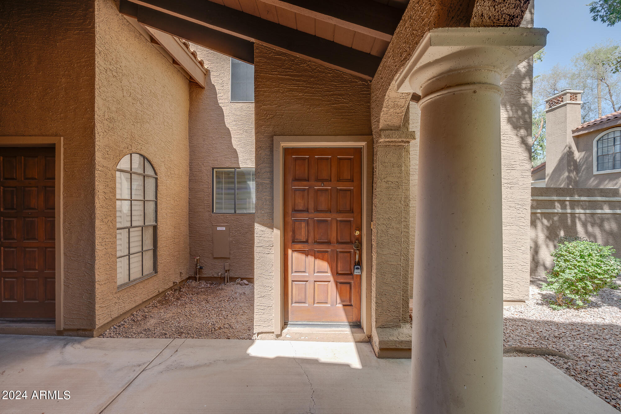 Photo 4 of 32 of 6945 E COCHISE Road 126 townhome