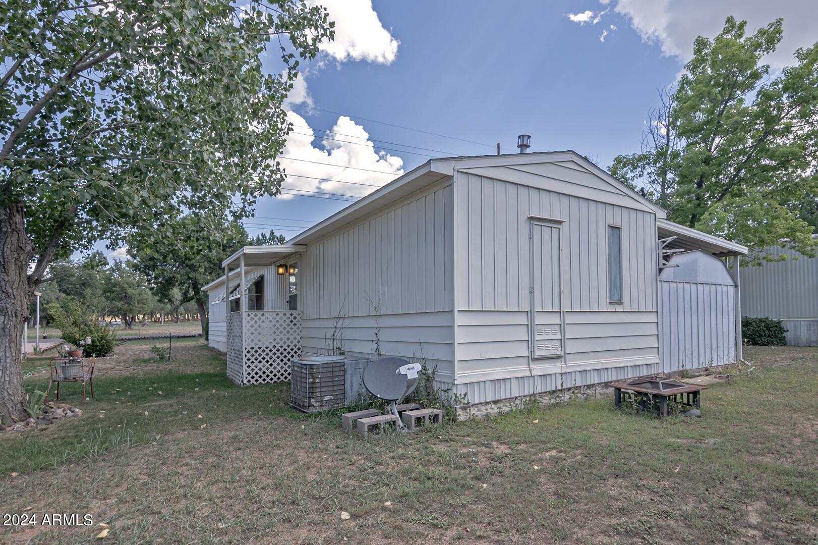 Photo 24 of 25 of 705 E MILLER Road 10 mobile home