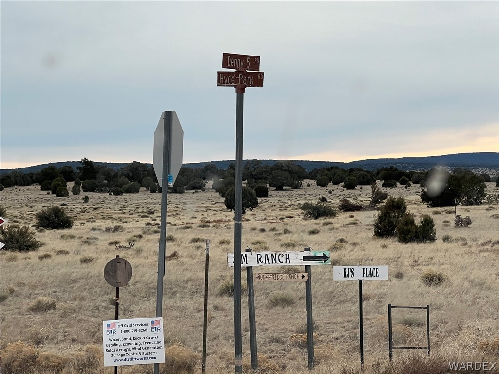 Photo 4 of 7 of 7753 N High Mountain Road land