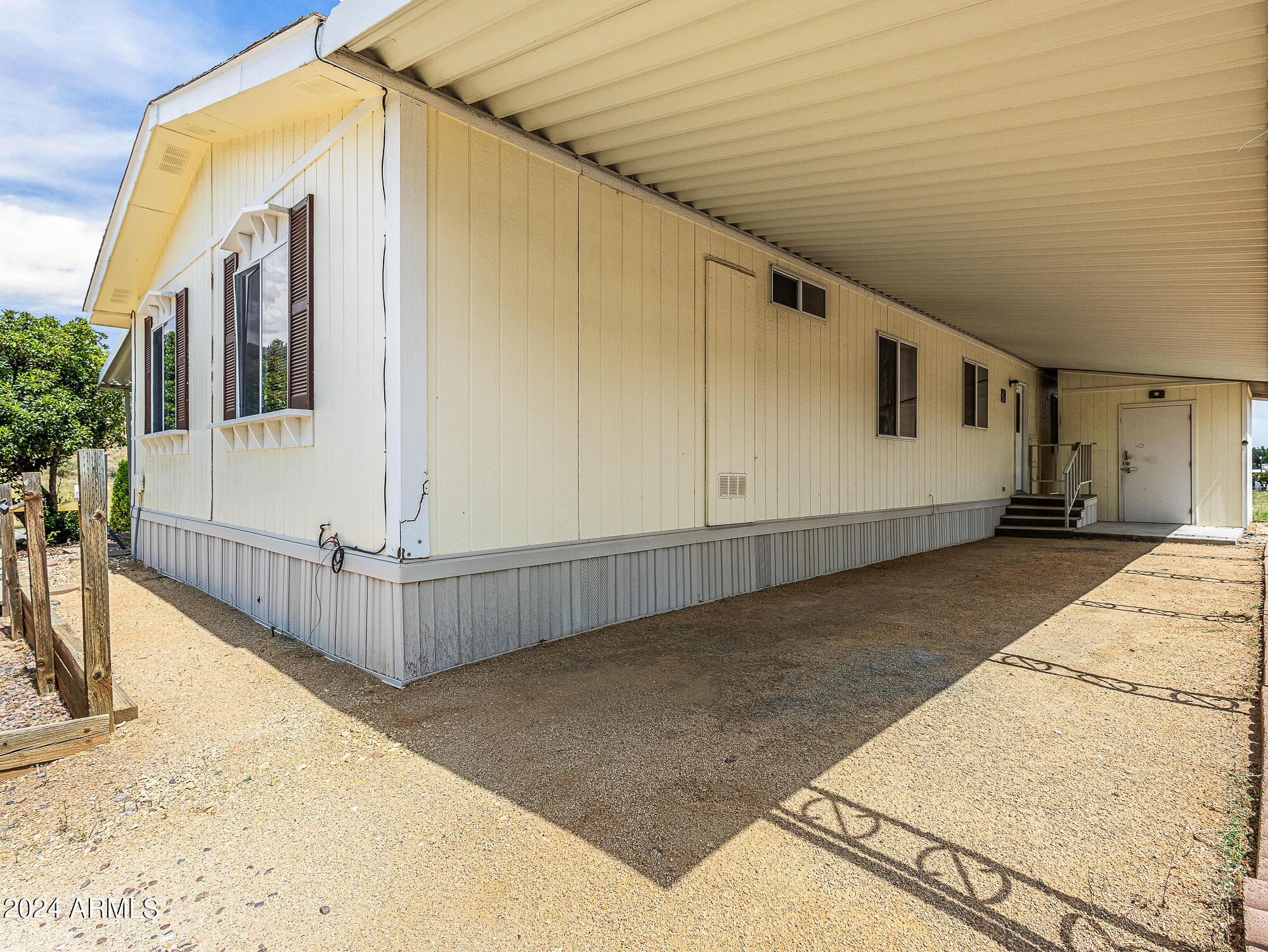 Photo 49 of 50 of 18364 S Henley Avenue mobile home