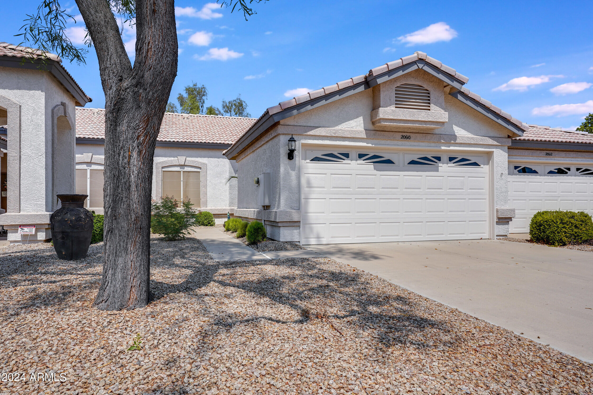 Photo 1 of 31 of 20610 N 103RD Drive townhome