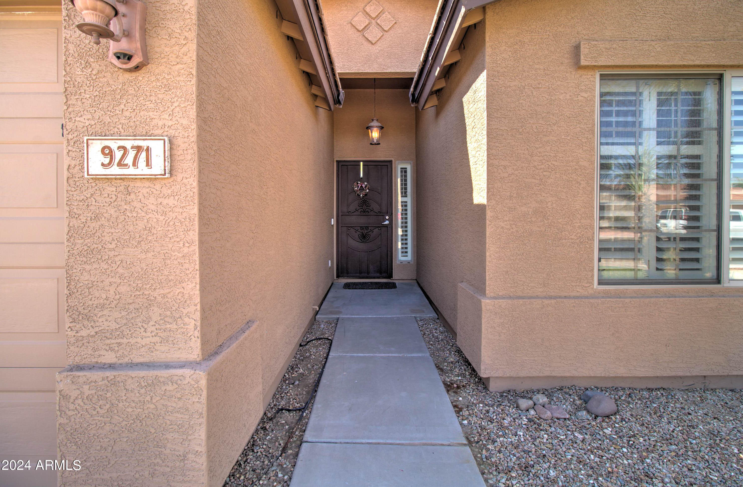 Photo 6 of 57 of 9271 W SUNNYSLOPE Lane house