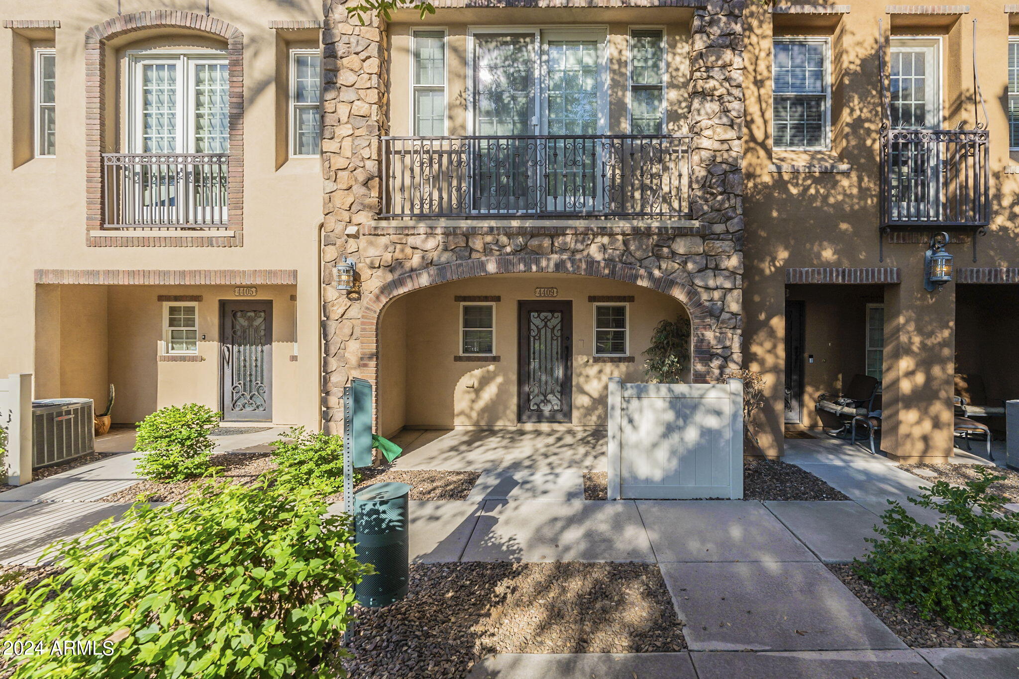 Photo 6 of 53 of 4409 N 24TH Place townhome