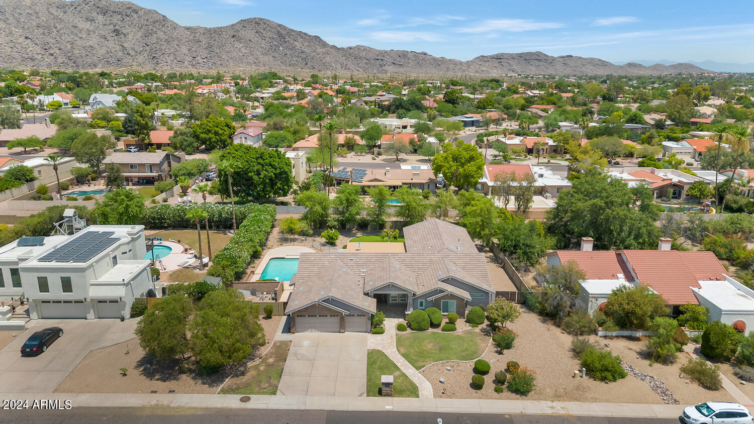 Photo 3 of 44 of 3806 E AHWATUKEE Drive house