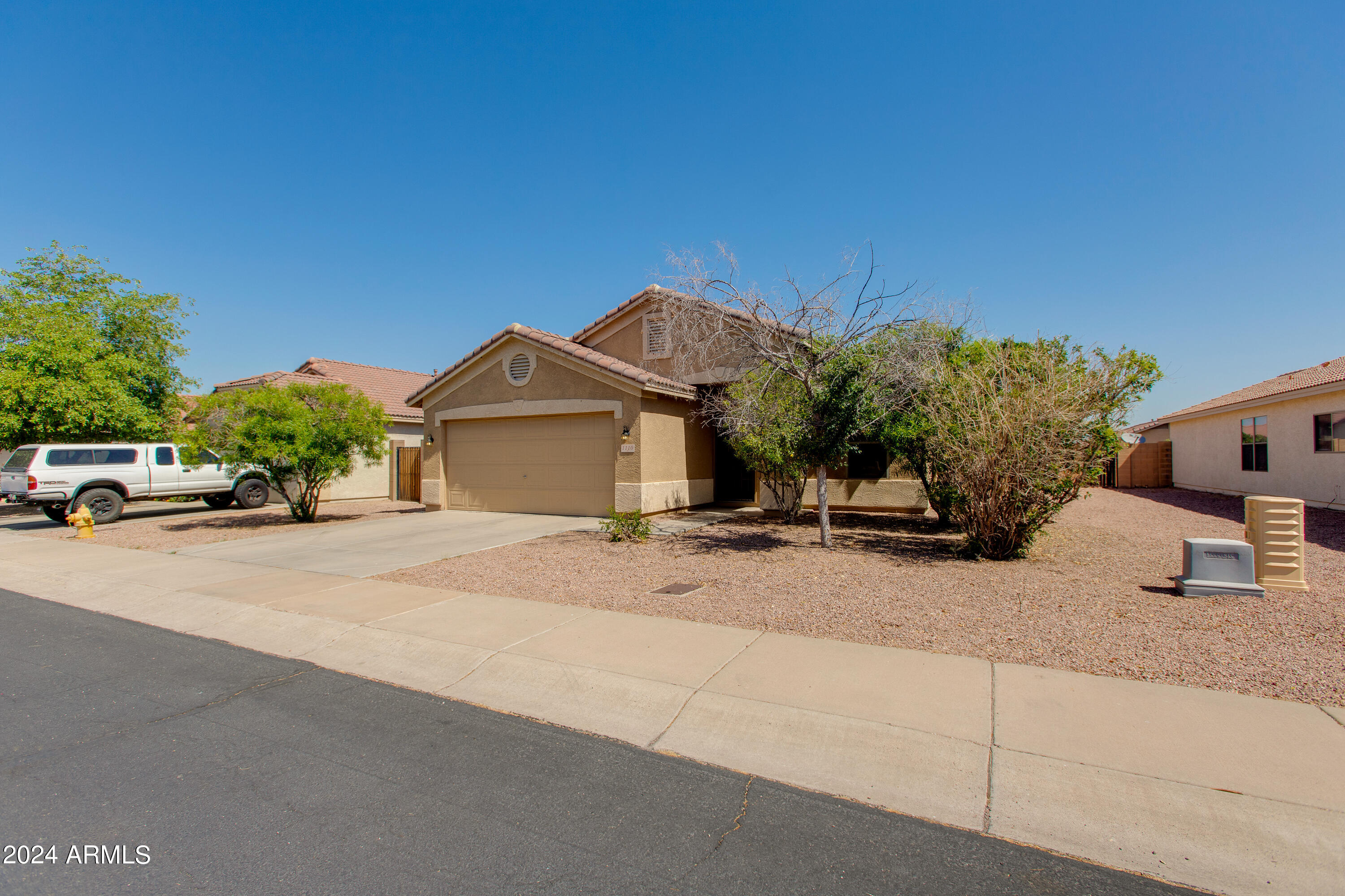 Photo 3 of 50 of 1110 E MILADA Drive house