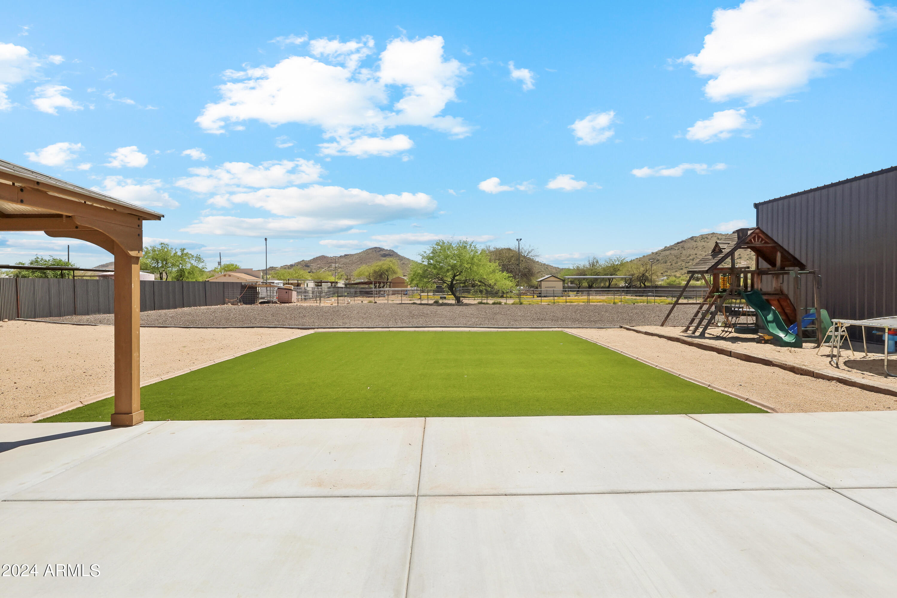 Photo 32 of 48 of 3139 W DESERT HILLS Drive house