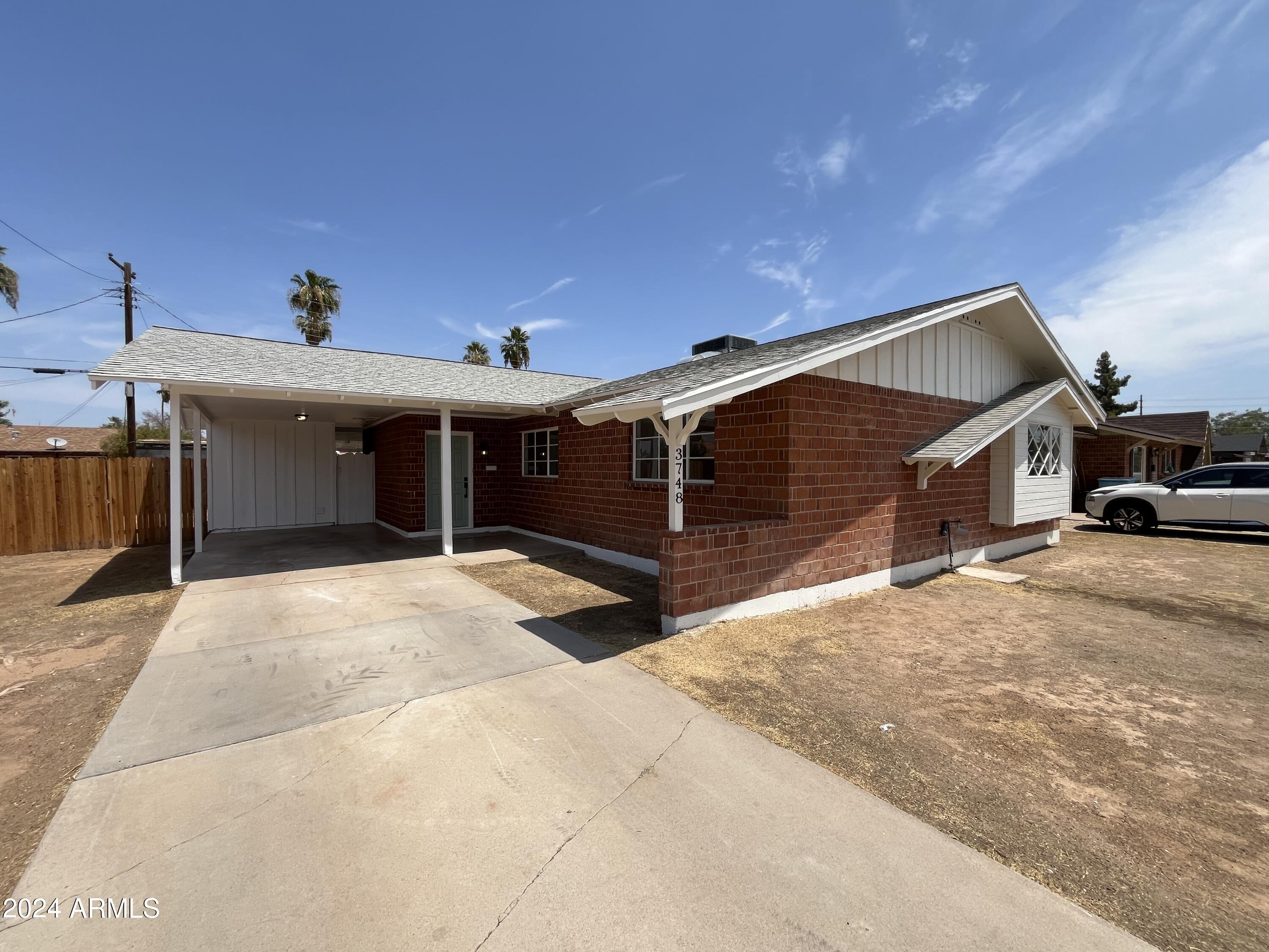 Photo 19 of 21 of 3748 W ROVEY Avenue house