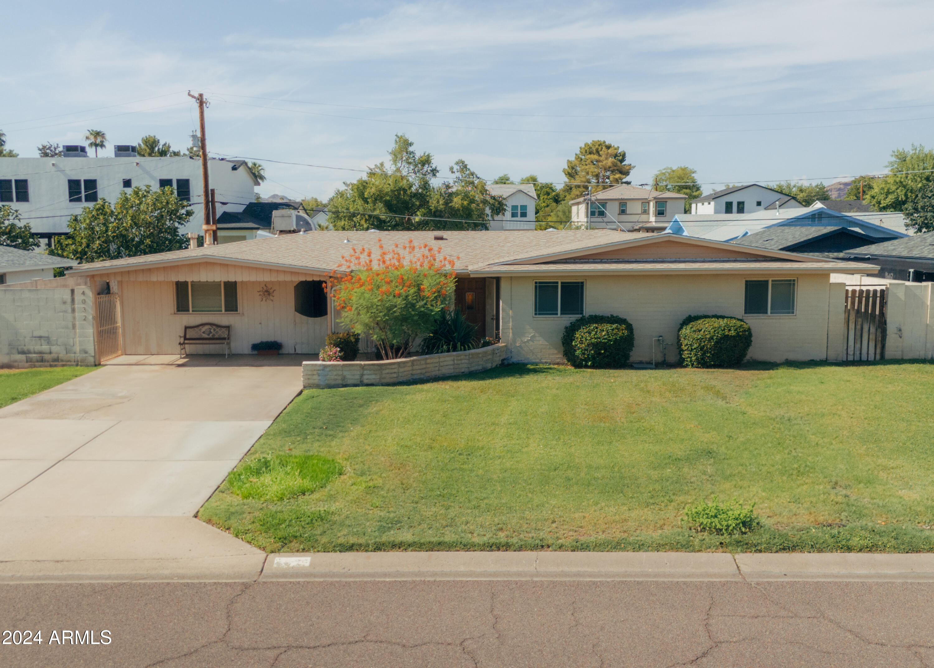 Photo 1 of 14 of 4032 E EARLL Drive house