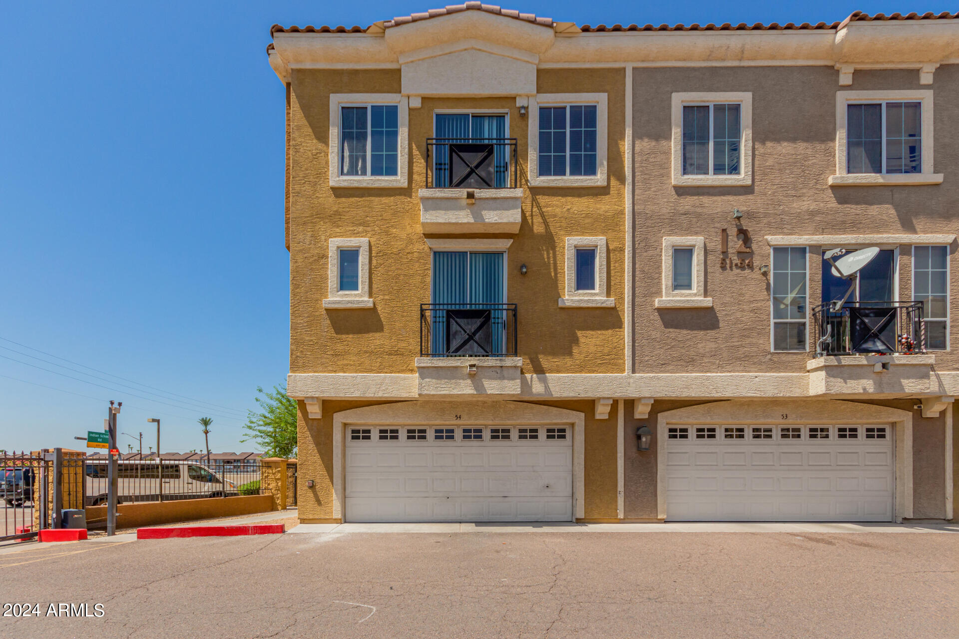 Photo 1 of 33 of 2450 W GLENROSA Avenue 54 townhome