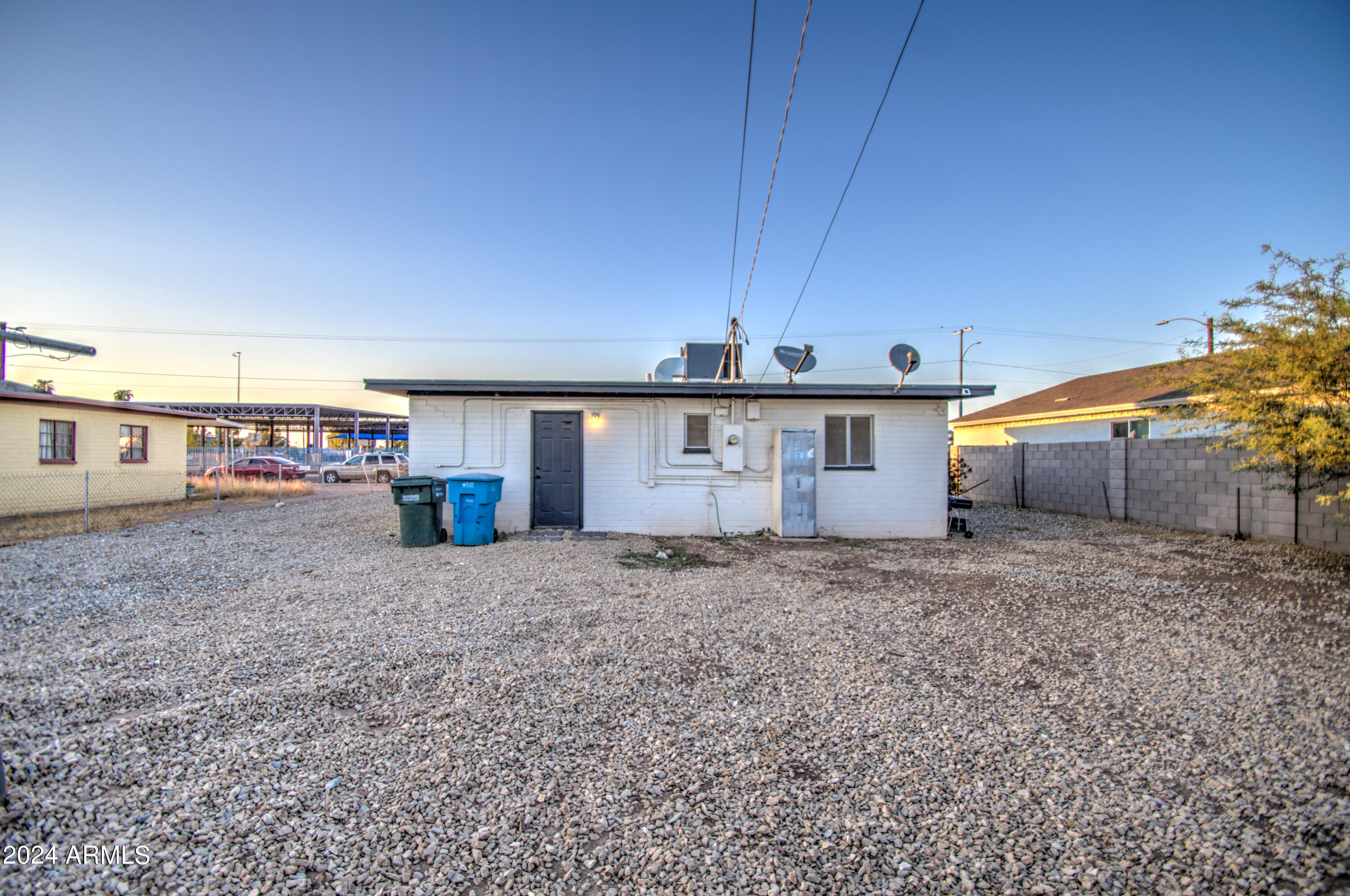 Photo 12 of 12 of 1535 W PIMA Street house