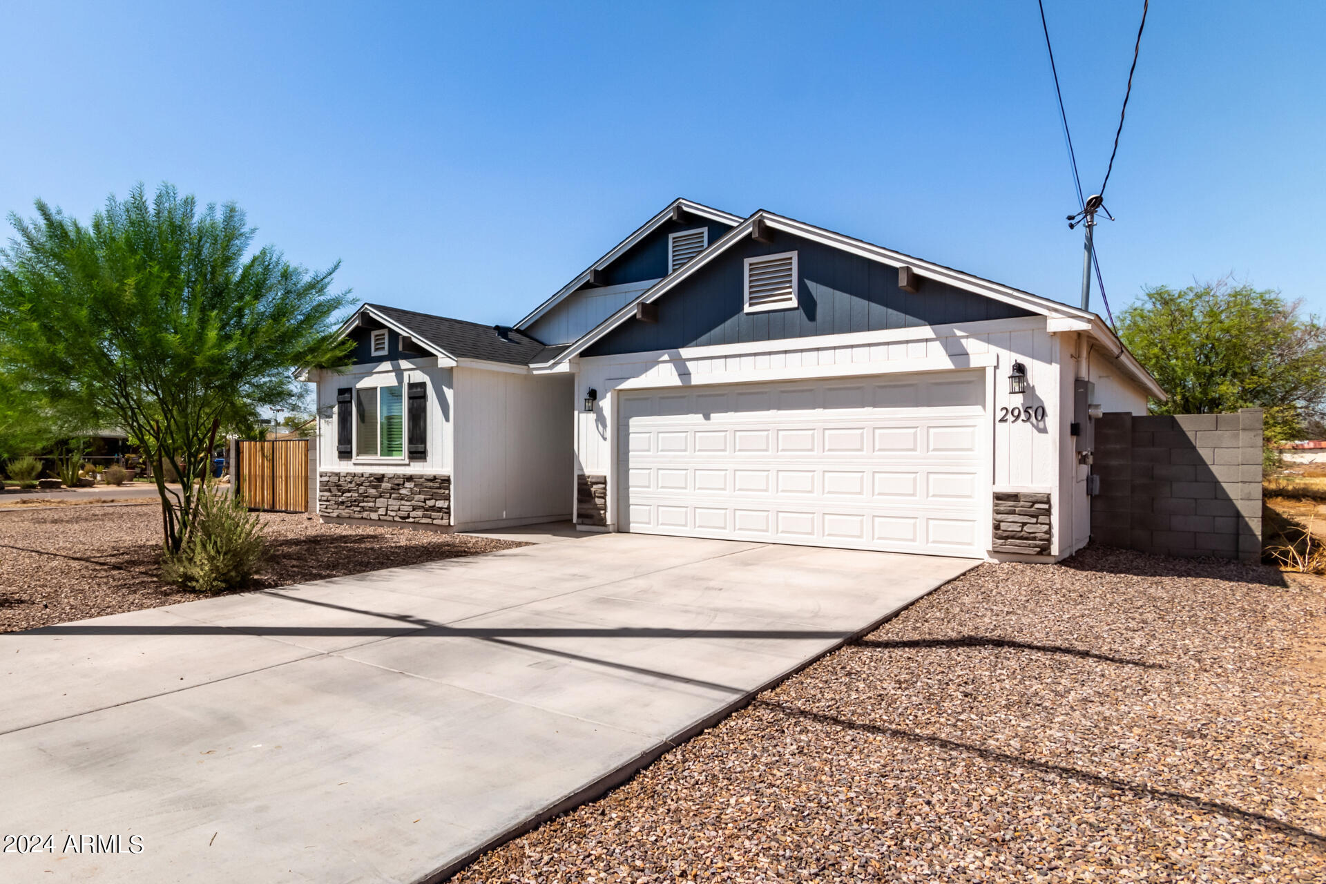 Photo 3 of 20 of 2950 W PIMA Street house