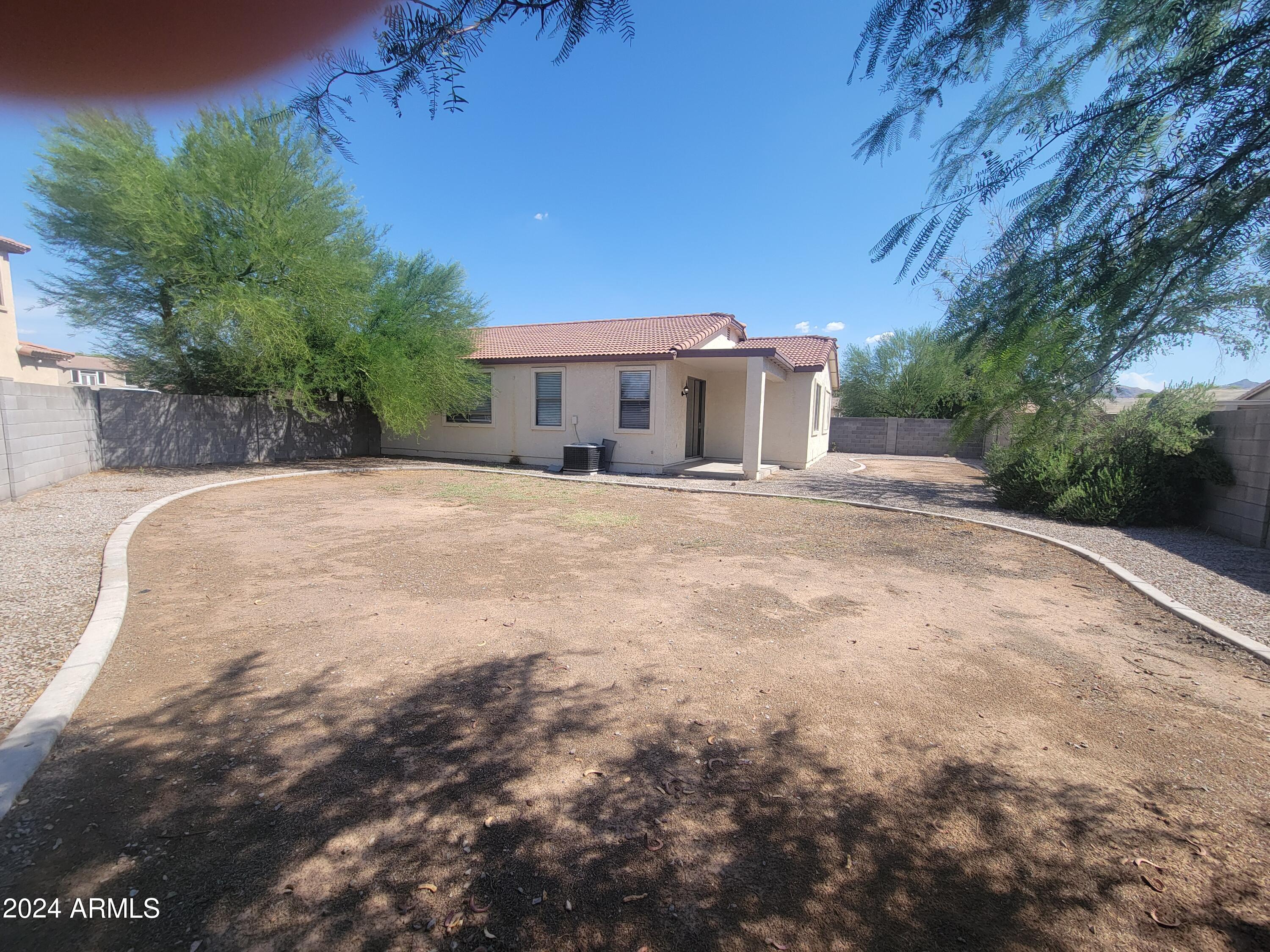 Photo 6 of 7 of 6604 S 16TH Drive house